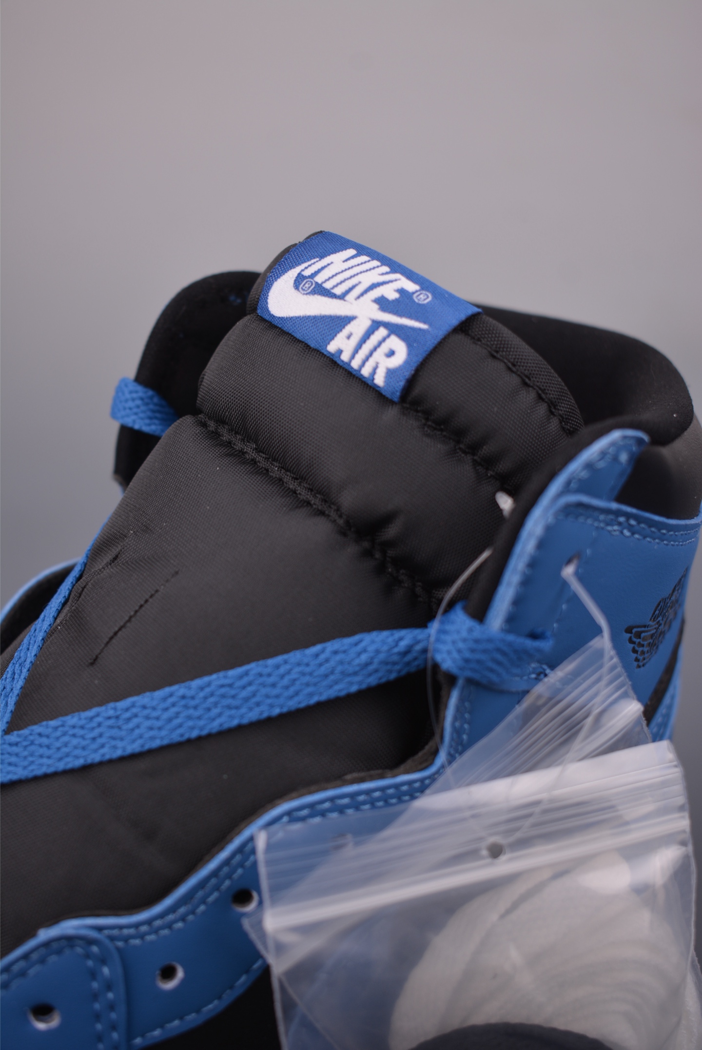 Jordan Air Jordan 1 High 黑蓝 555088-404-Top High Quatity Cheap Sneakers Fashion Clothing Clothes Bags handbags Shoes of all Brand wholesale With The best Quality And Beautiful Price from China Factory Chinese suppliers wholesaler seller Jordan Air Jordan 1 High 黑蓝 555088-404