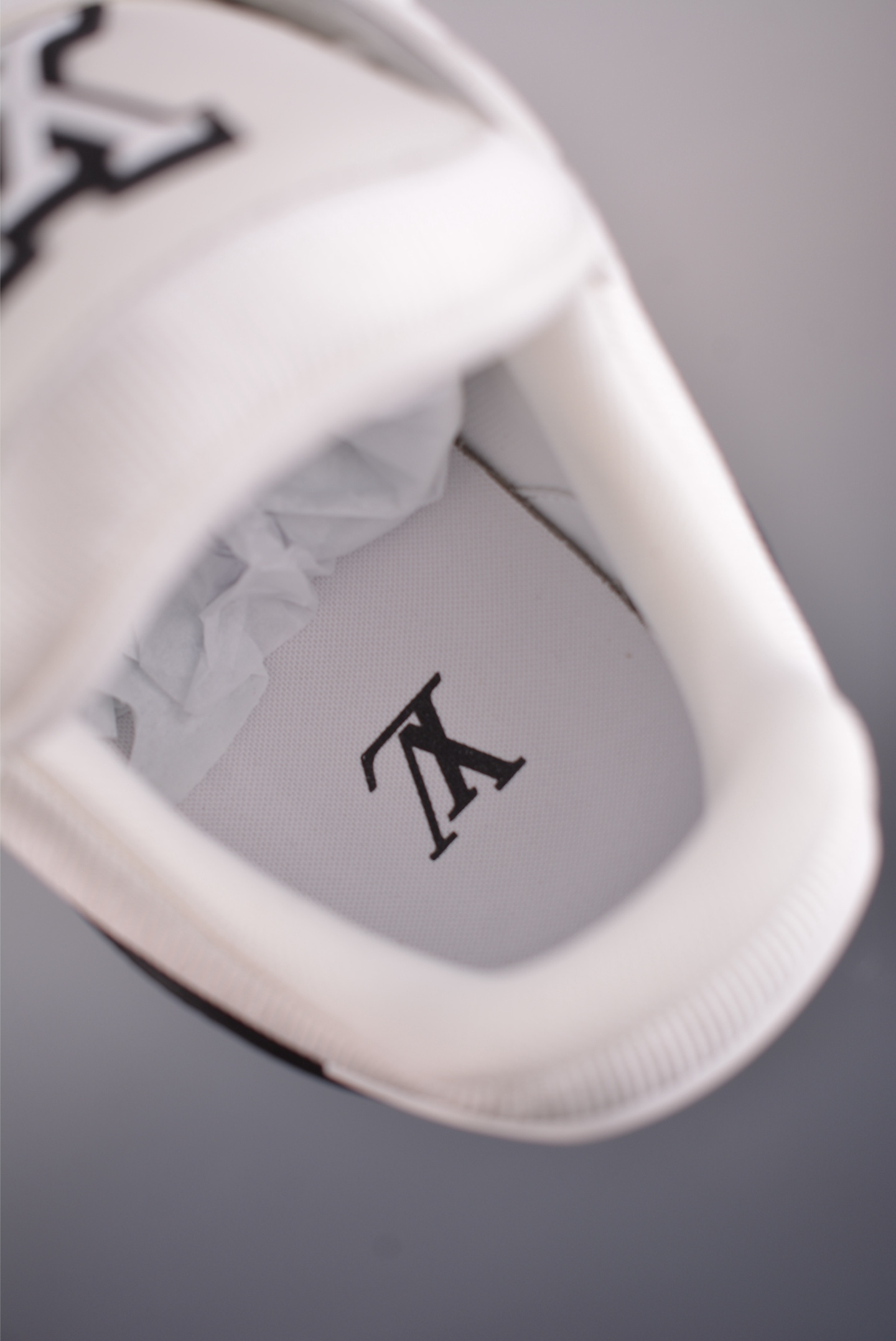 LOUIS VUITTON 路易威登 LV Trainer 顶级 NL1210-Top High Quatity Cheap Sneakers Fashion Clothing Clothes Bags handbags Shoes of all Brand wholesale With The best Quality And Beautiful Price from China Factory Chinese suppliers wholesaler seller LOUIS VUITTON 路易威登 LV Trainer 顶级 NL1210