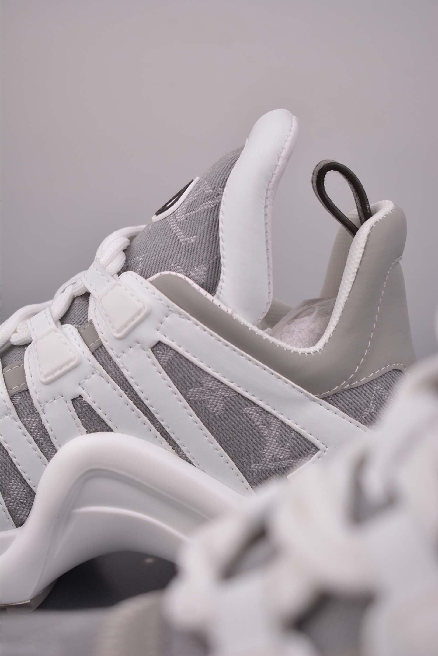 450 广奢高端货Louis Vuitton 路易威登 LV Archlight Sneakers系列 真皮拼色弓型拱桥底运动鞋 51BCOLORE-Chinese UA Cheap High Quatity Brand Clothes Bags handbags Sneakers wholesale wholesaler seller from China Factory suppliers Fashion Clothing Shoes best Quality Beautiful Price 450 广奢高端货Louis Vuitton 路易威登 LV Archlight Sneakers系列 真皮拼色弓型拱桥底运动鞋 51BCOLORE