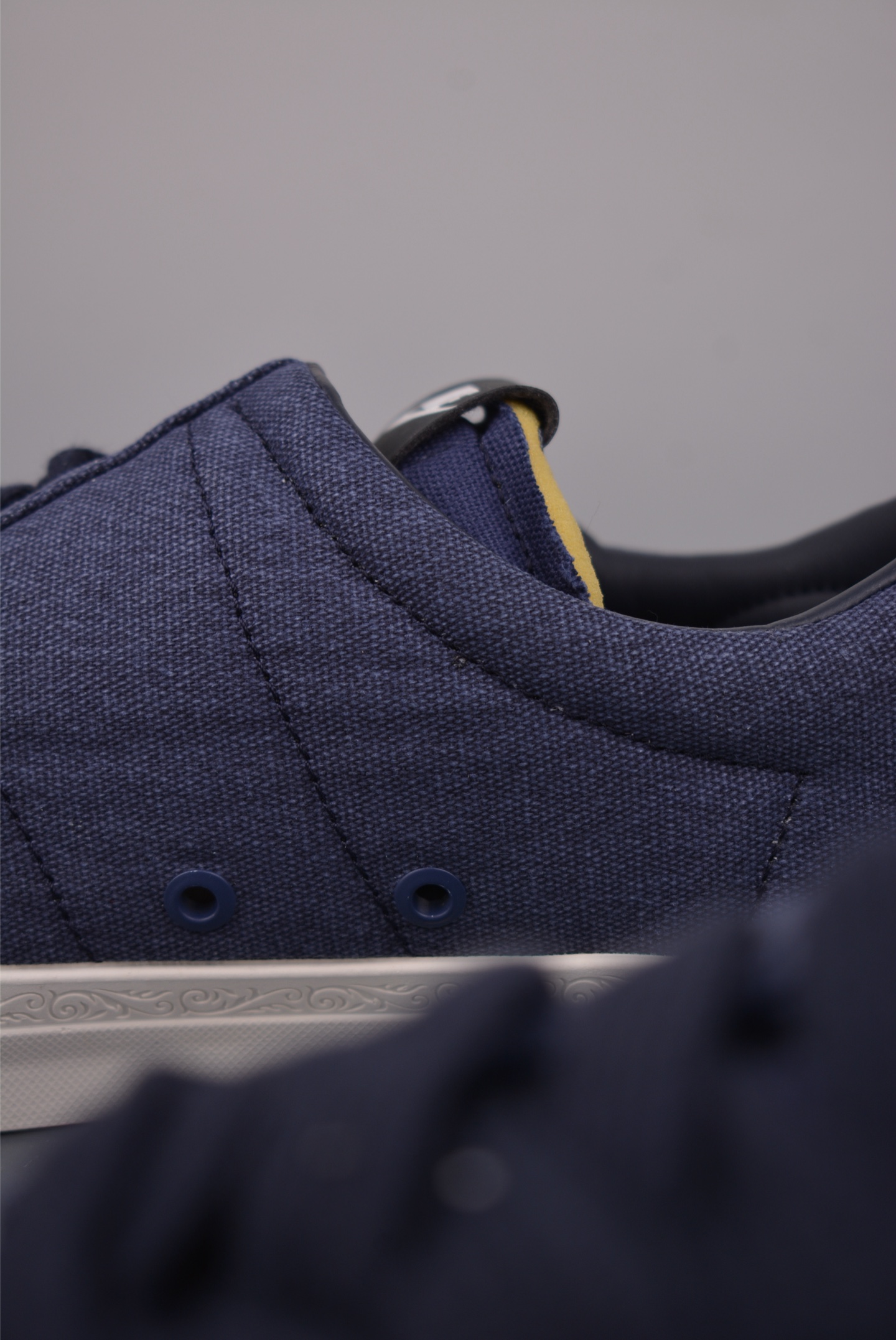 Devin Booker x Nike Blazer Low Detroit Tigers 布克联名 HQ2054-400-Top High Quatity Cheap Sneakers Fashion Clothing Clothes Bags handbags Shoes of all Brand wholesale With The best Quality And Beautiful Price from China Factory Chinese suppliers wholesaler seller Devin Booker x Nike Blazer Low Detroit Tigers 布克联名 HQ2054-400