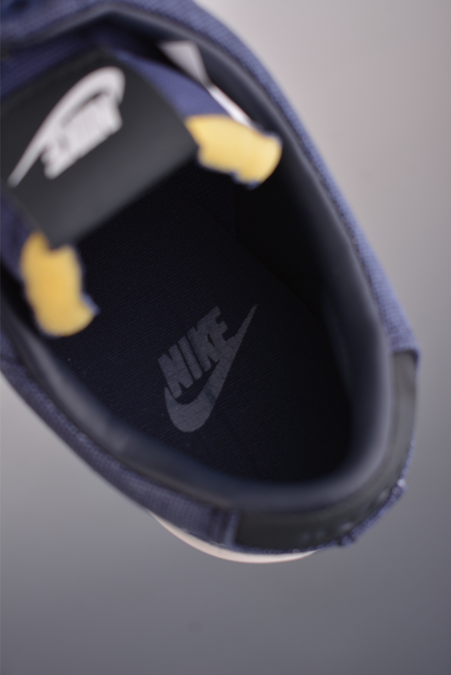 Devin Booker x Nike Blazer Low Detroit Tigers 布克联名 HQ2054-400-Top High Quatity Cheap Sneakers Fashion Clothing Clothes Bags handbags Shoes of all Brand wholesale With The best Quality And Beautiful Price from China Factory Chinese suppliers wholesaler seller Devin Booker x Nike Blazer Low Detroit Tigers 布克联名 HQ2054-400