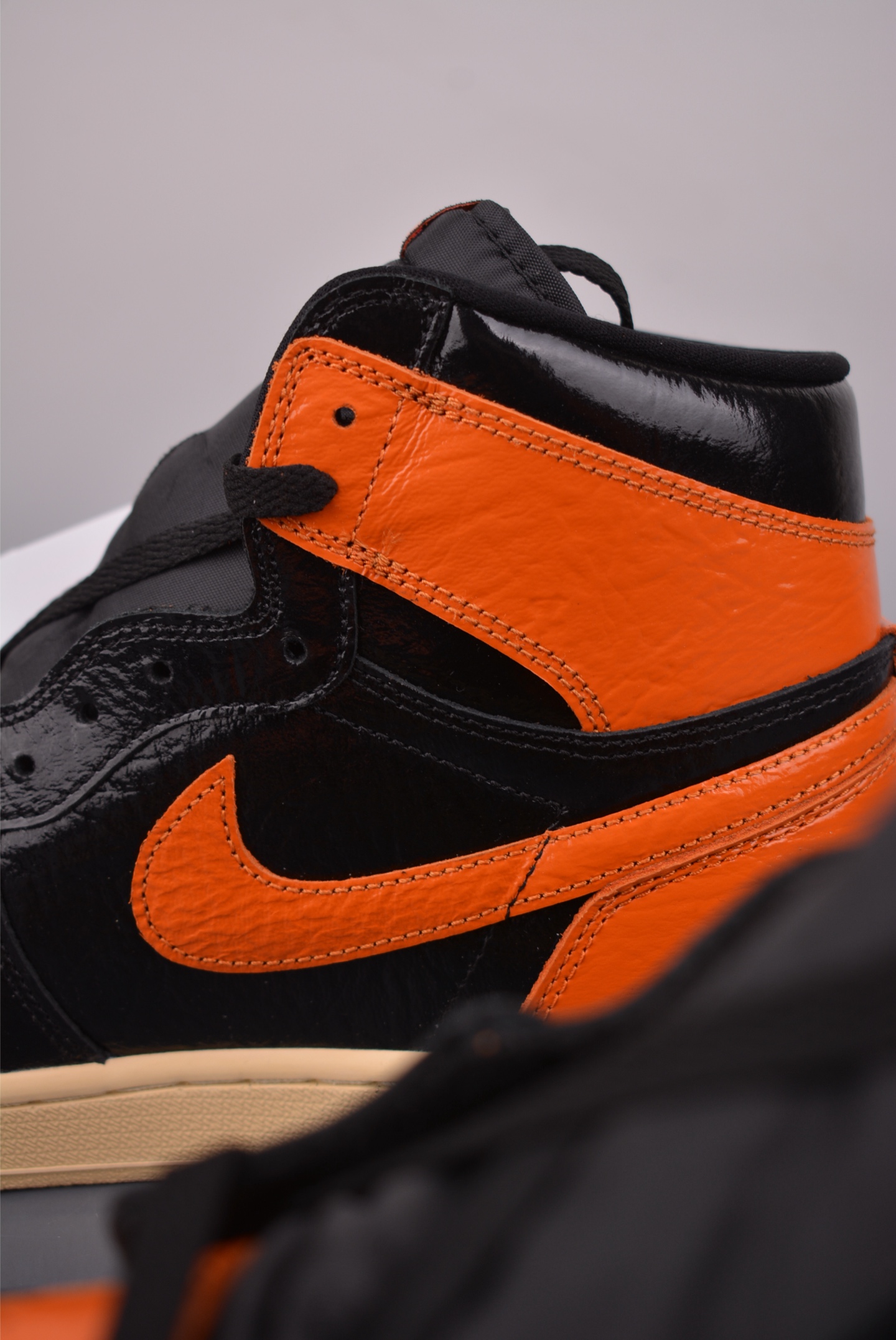 240 Jordan Air Jordan 1 High 扣碎 莞产原底面 553088-028-Chinese UA Cheap High Quatity Brand Clothes Bags handbags Sneakers wholesale wholesaler seller from China Factory suppliers Fashion Clothing Shoes best Quality Beautiful Price 240 Jordan Air Jordan 1 High 扣碎 莞产原底面 553088-028