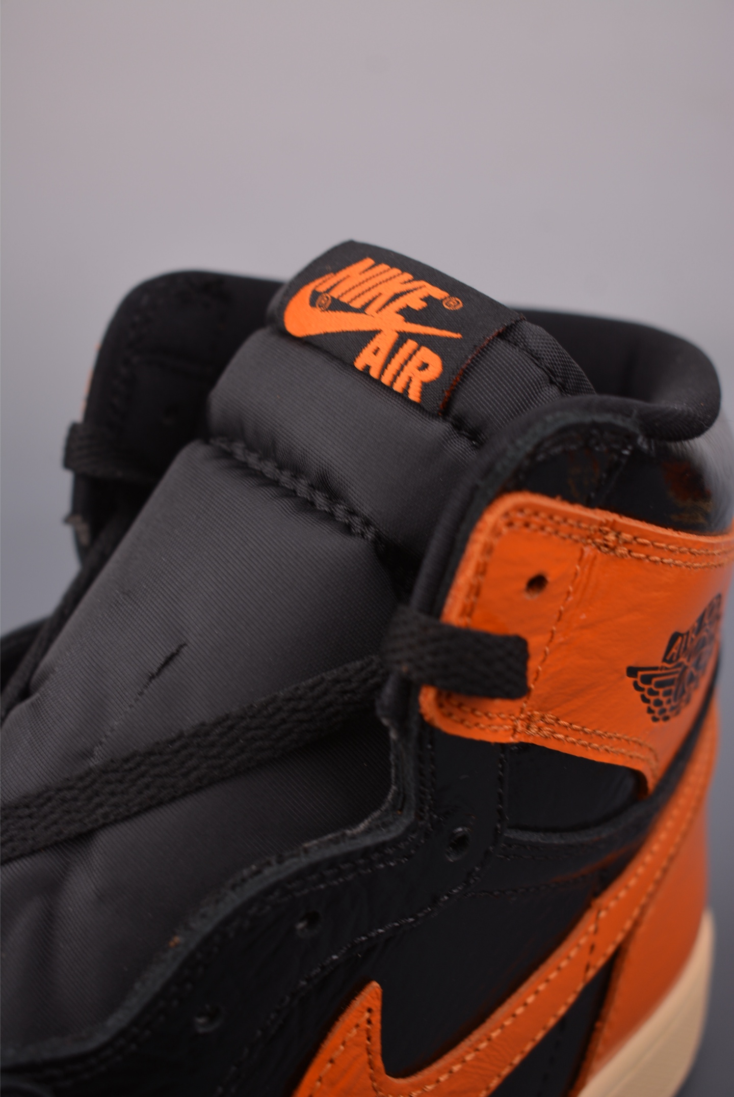 240 Jordan Air Jordan 1 High 扣碎 莞产原底面 553088-028-Chinese UA Cheap High Quatity Brand Clothes Bags handbags Sneakers wholesale wholesaler seller from China Factory suppliers Fashion Clothing Shoes best Quality Beautiful Price 240 Jordan Air Jordan 1 High 扣碎 莞产原底面 553088-028