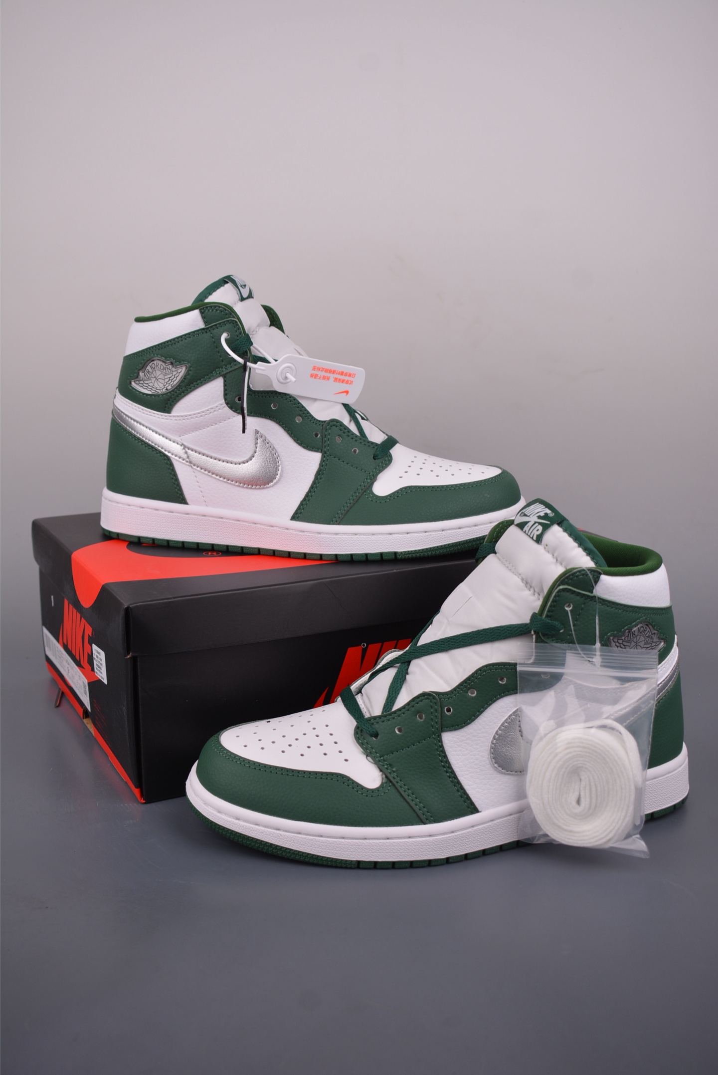 Jordan Air Jordan 1 High 白绿 莞产原底面 DZ5485-303-Top High Quatity Cheap Sneakers Fashion Clothing Clothes Bags handbags Shoes of all Brand wholesale With The best Quality And Beautiful Price from China Factory Chinese suppliers wholesaler seller Jordan Air Jordan 1 High 白绿 莞产原底面 DZ5485-303