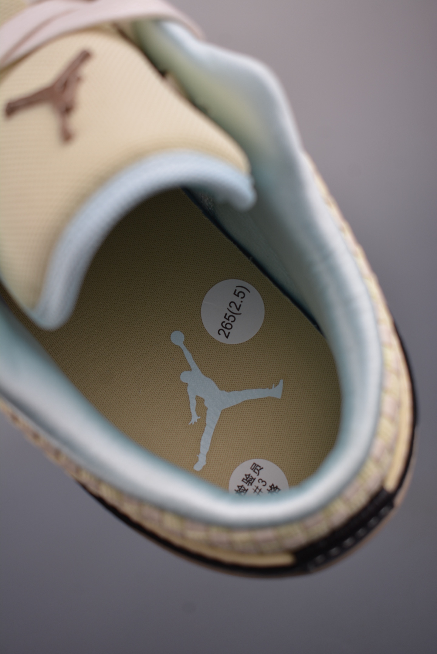 Air Jordan 1 Low 米棕 AJ1乔1低帮休闲板鞋 HQ3440-101-Top High Quatity Cheap Sneakers Fashion Clothing Clothes Bags handbags Shoes of all Brand wholesale With The best Quality And Beautiful Price from China Factory Chinese suppliers wholesaler seller Air Jordan 1 Low 米棕 AJ1乔1低帮休闲板鞋 HQ3440-101