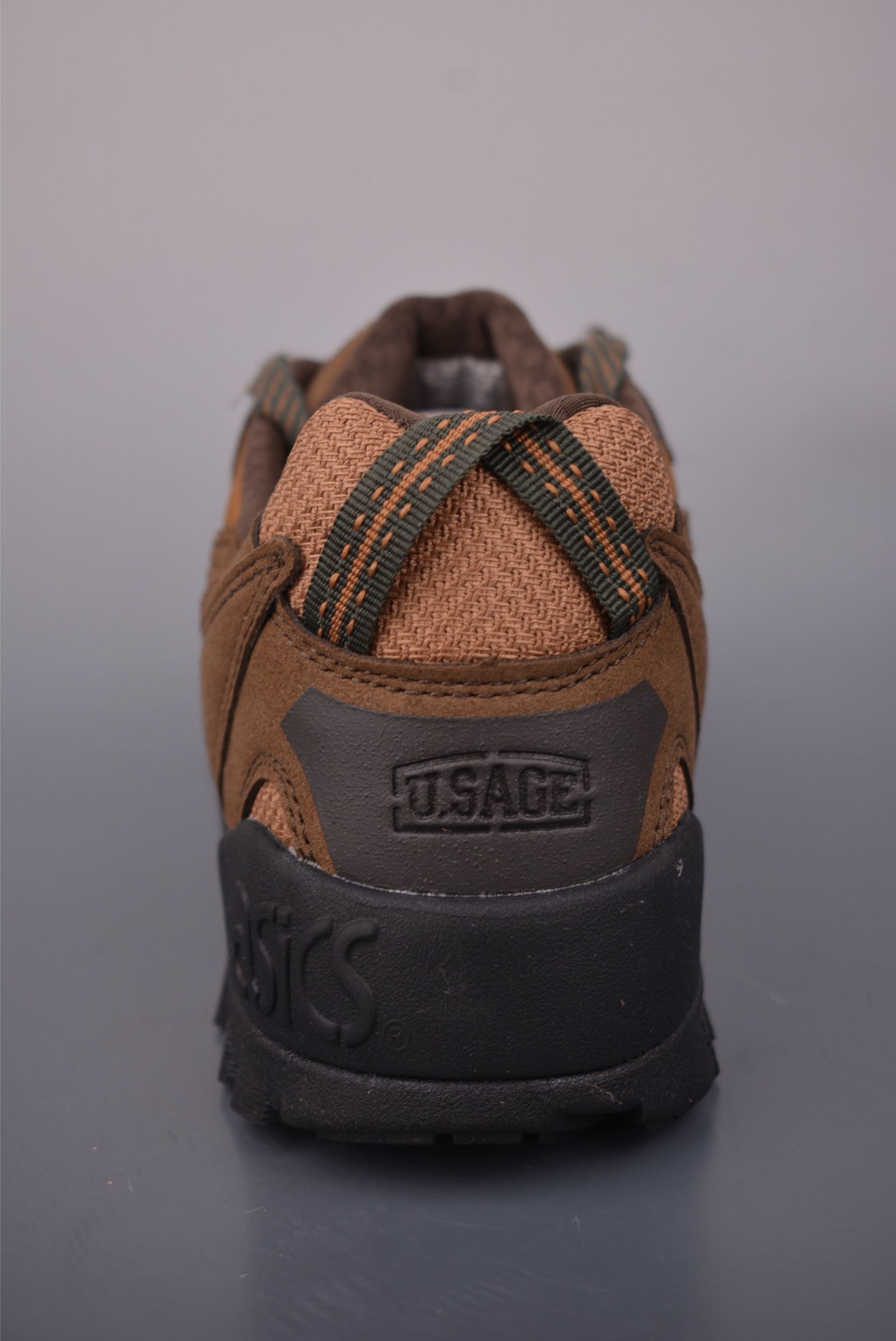 180 Asics Gel-PICKAX 亚瑟士运动休闲透气专业跑鞋 1203A672-Chinese UA Cheap High Quatity Brand Clothes Bags handbags Sneakers wholesale wholesaler seller from China Factory suppliers Fashion Clothing Shoes best Quality Beautiful Price 180 Asics Gel-PICKAX 亚瑟士运动休闲透气专业跑鞋 1203A672