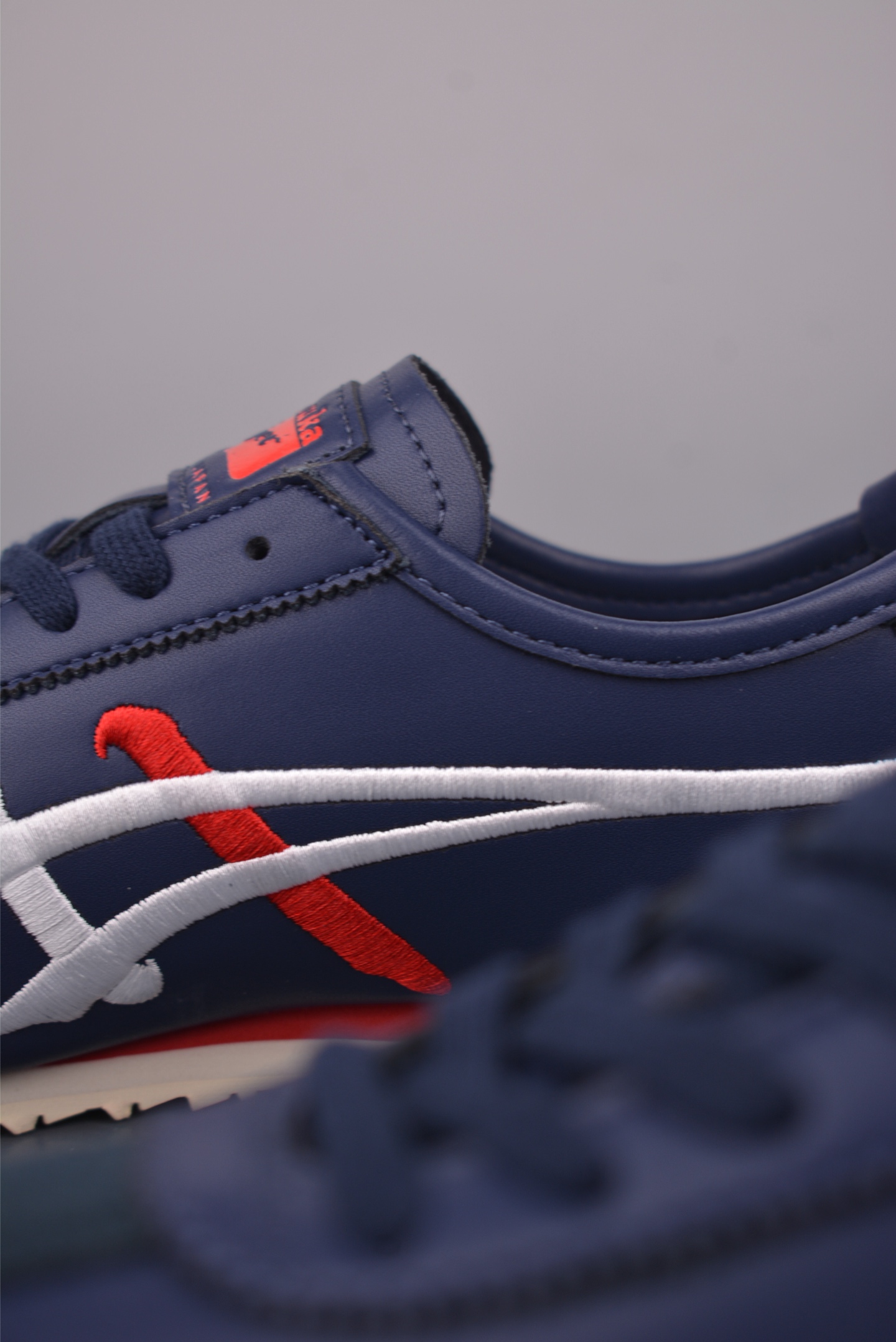 150 Asics鬼冢虎 MEXICO 66 NM 做工精赞 1183C320