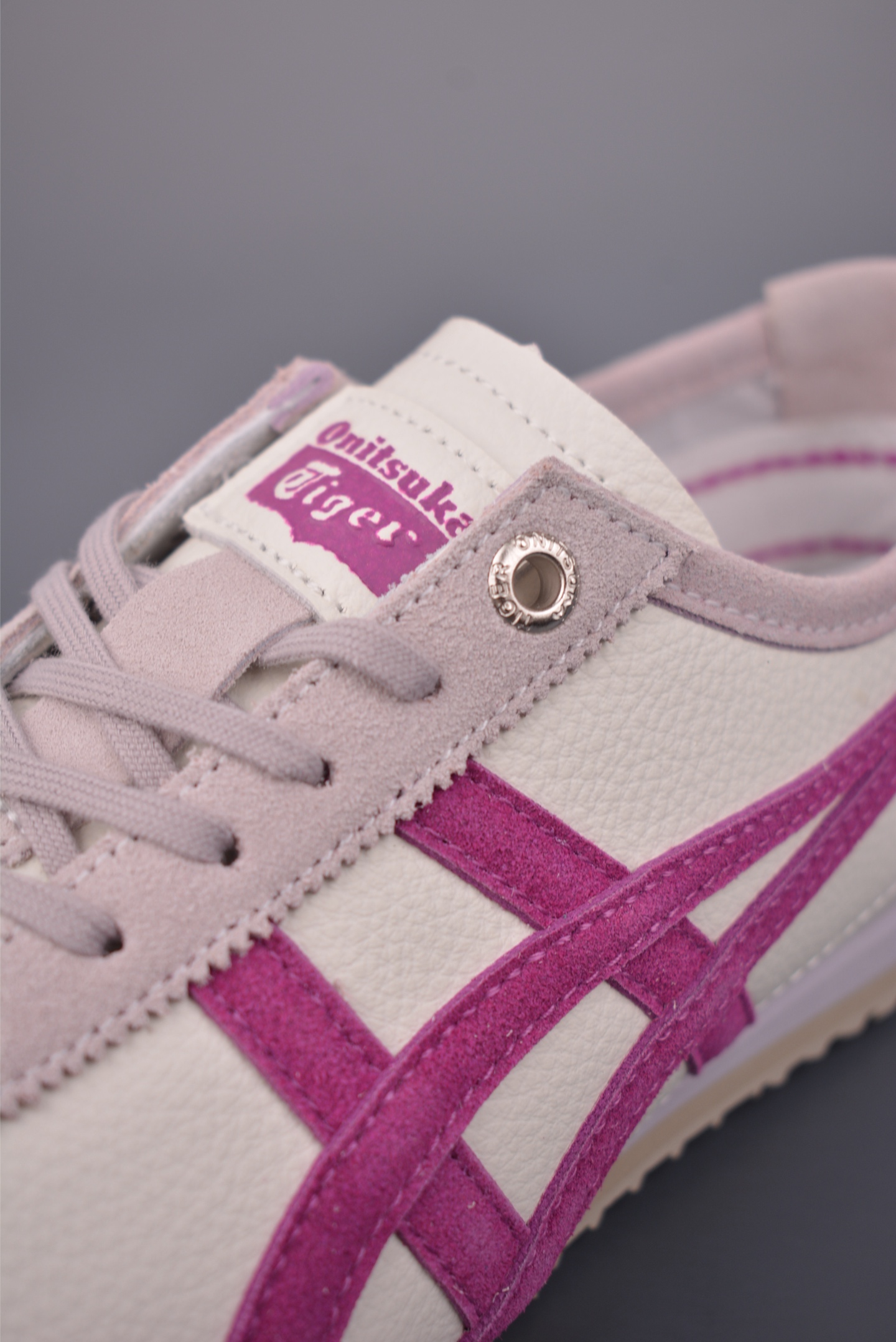 Asics鬼冢虎 MEXICO 66 SD 做工精赞 1183C015-106