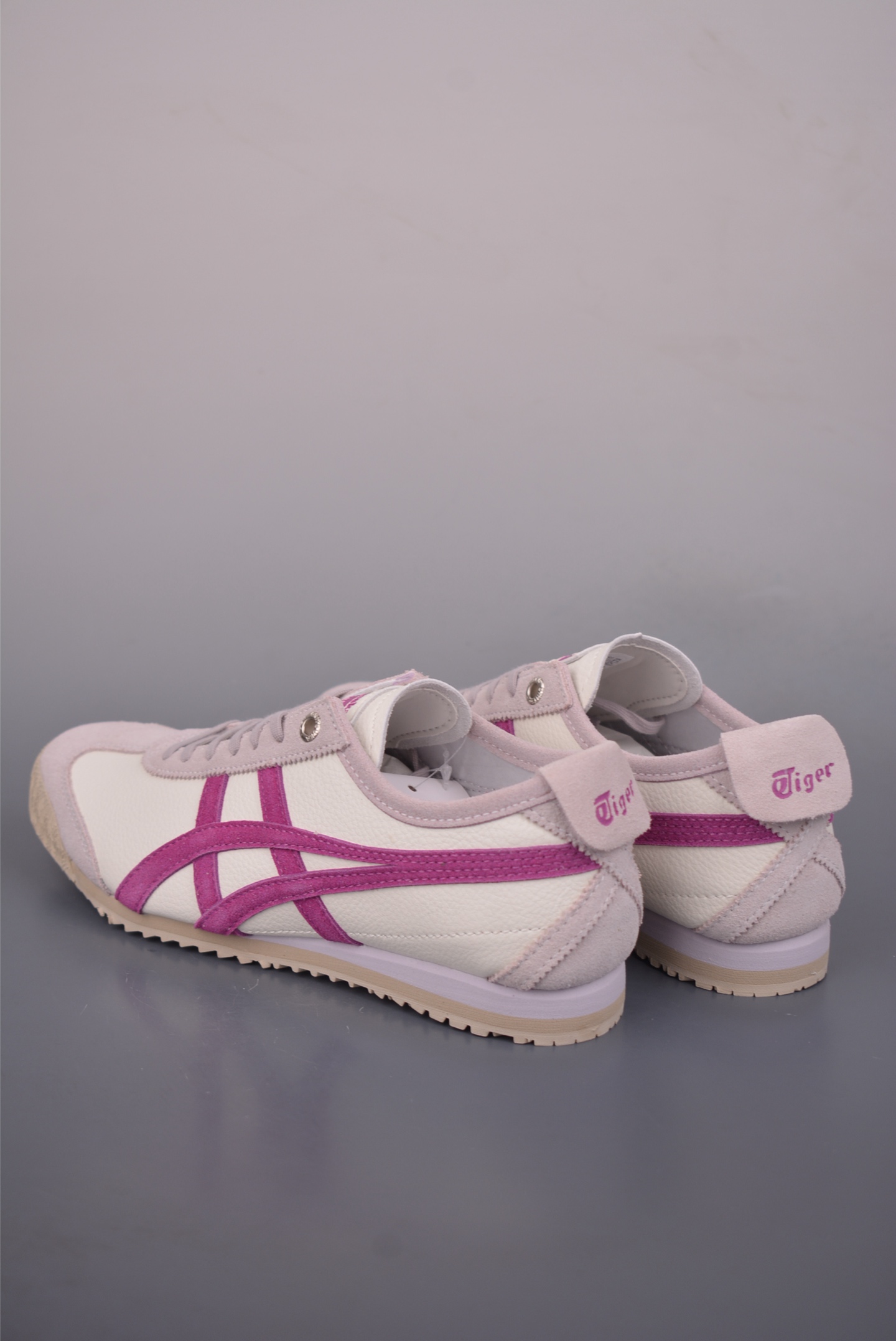 Asics鬼冢虎 MEXICO 66 SD 做工精赞 1183C015-106