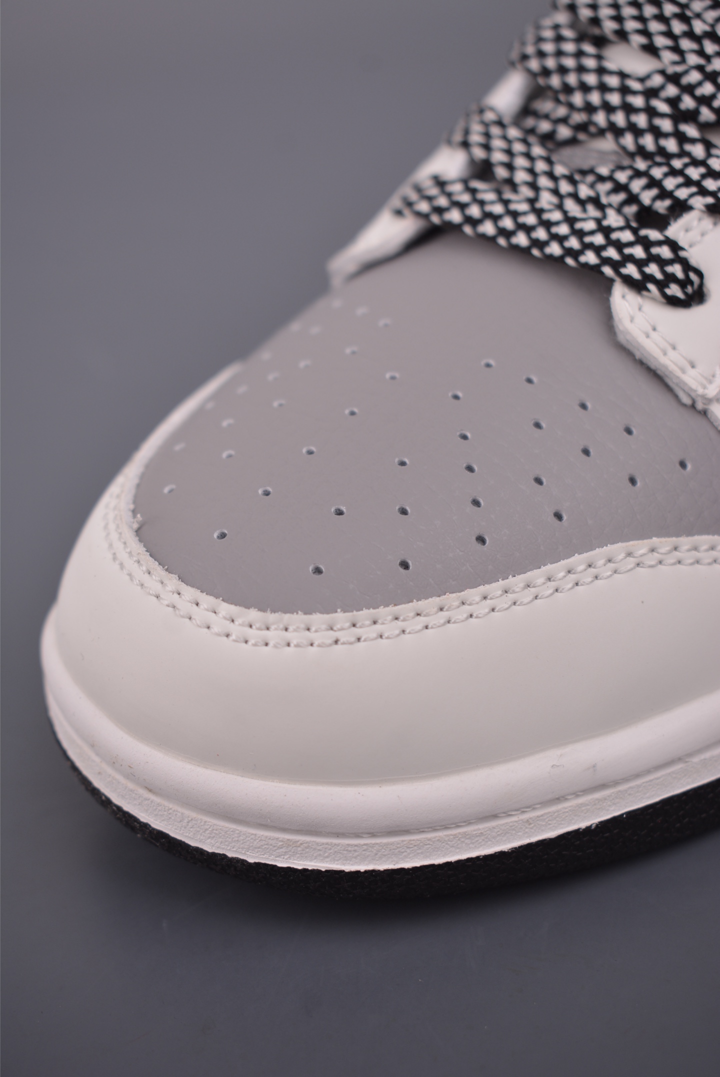 280 Nike SB Dunk Low 哭脸联名 XD6188-133-Chinese UA Cheap High Quatity Brand Clothes Bags handbags Sneakers wholesale wholesaler seller from China Factory suppliers Fashion Clothing Shoes best Quality Beautiful Price 280 Nike SB Dunk Low 哭脸联名 XD6188-133