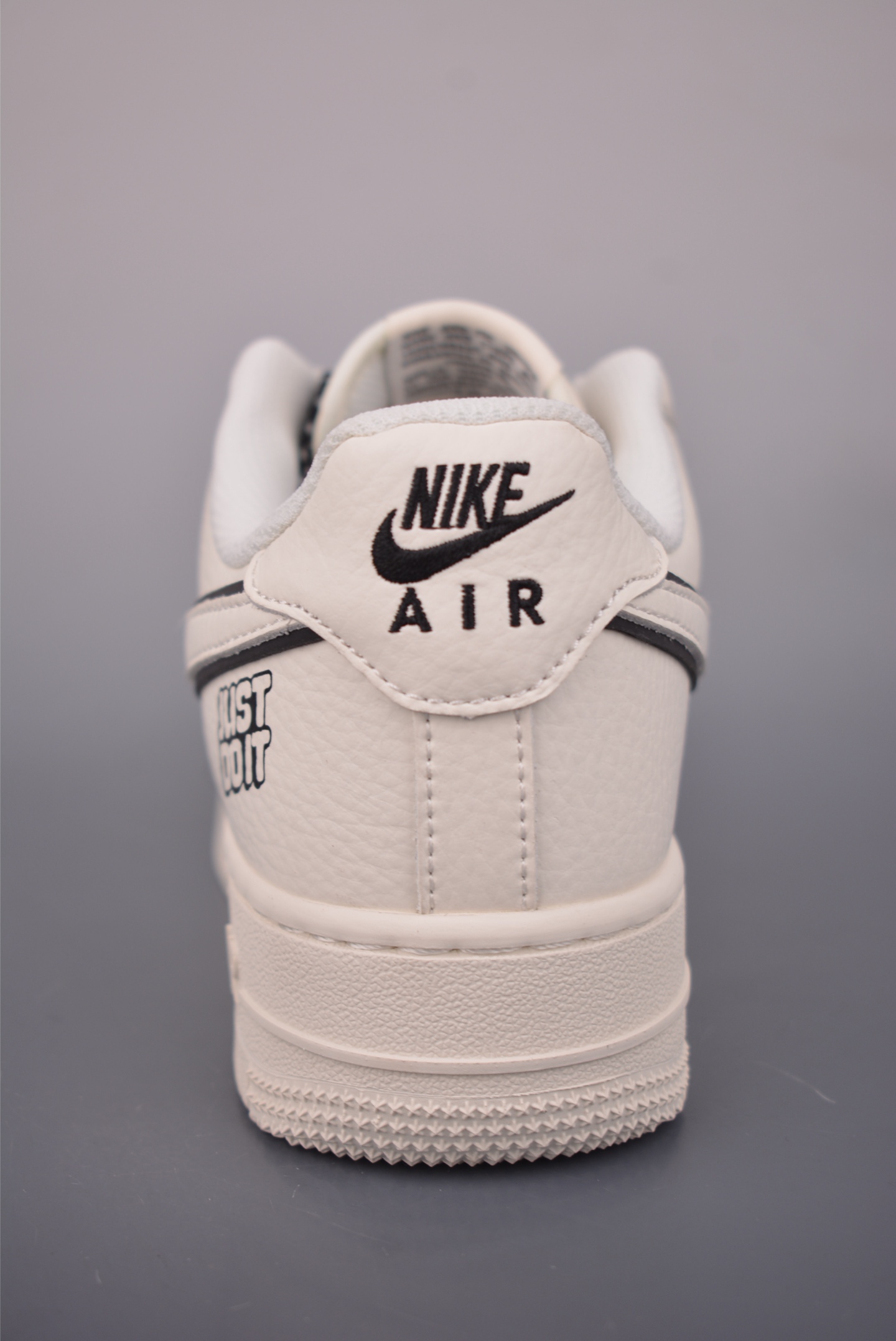 Nike Air Force 1 Low 米黑 MM5288-072