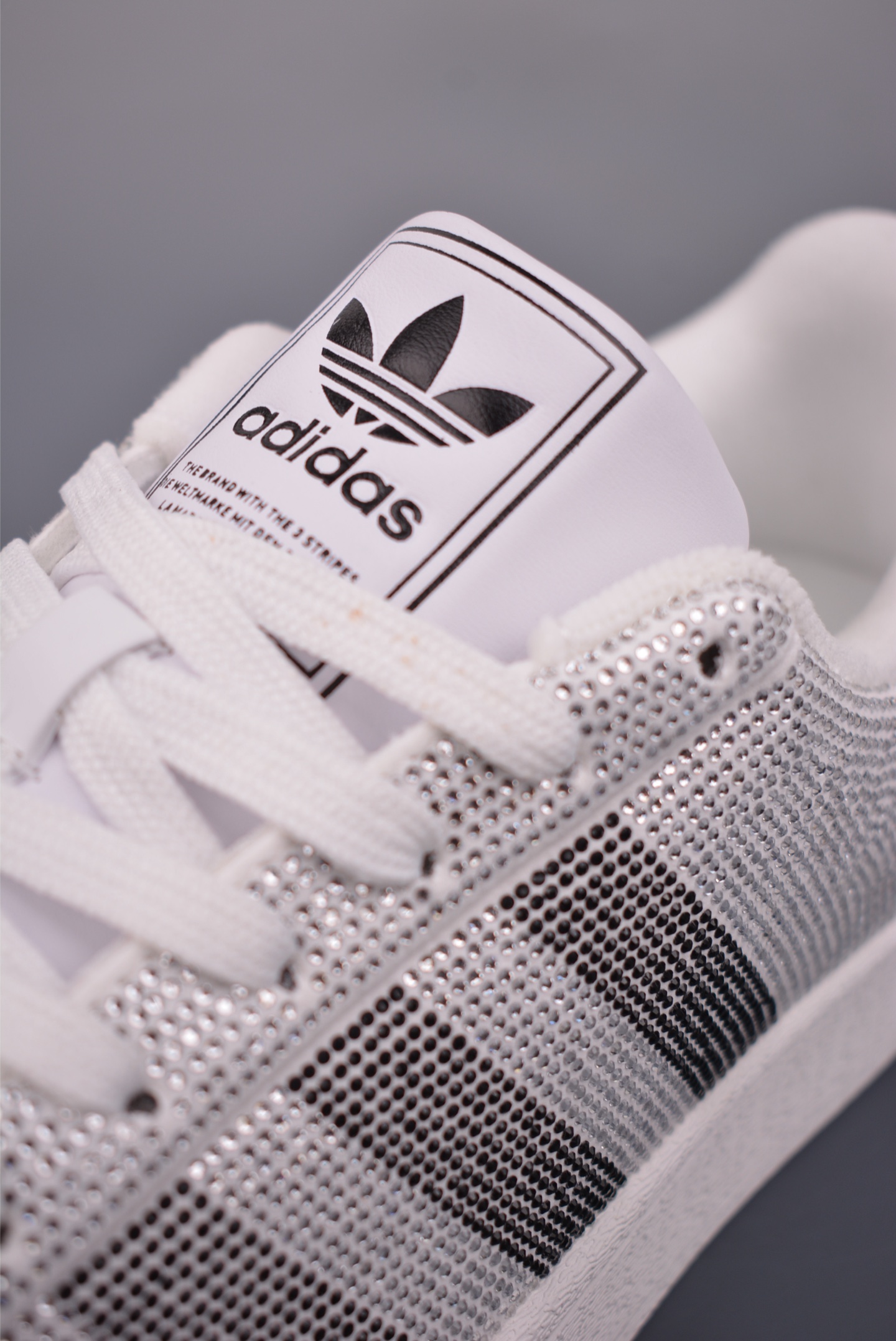 150 Adidas Originals Superstar 满钻 IH4201