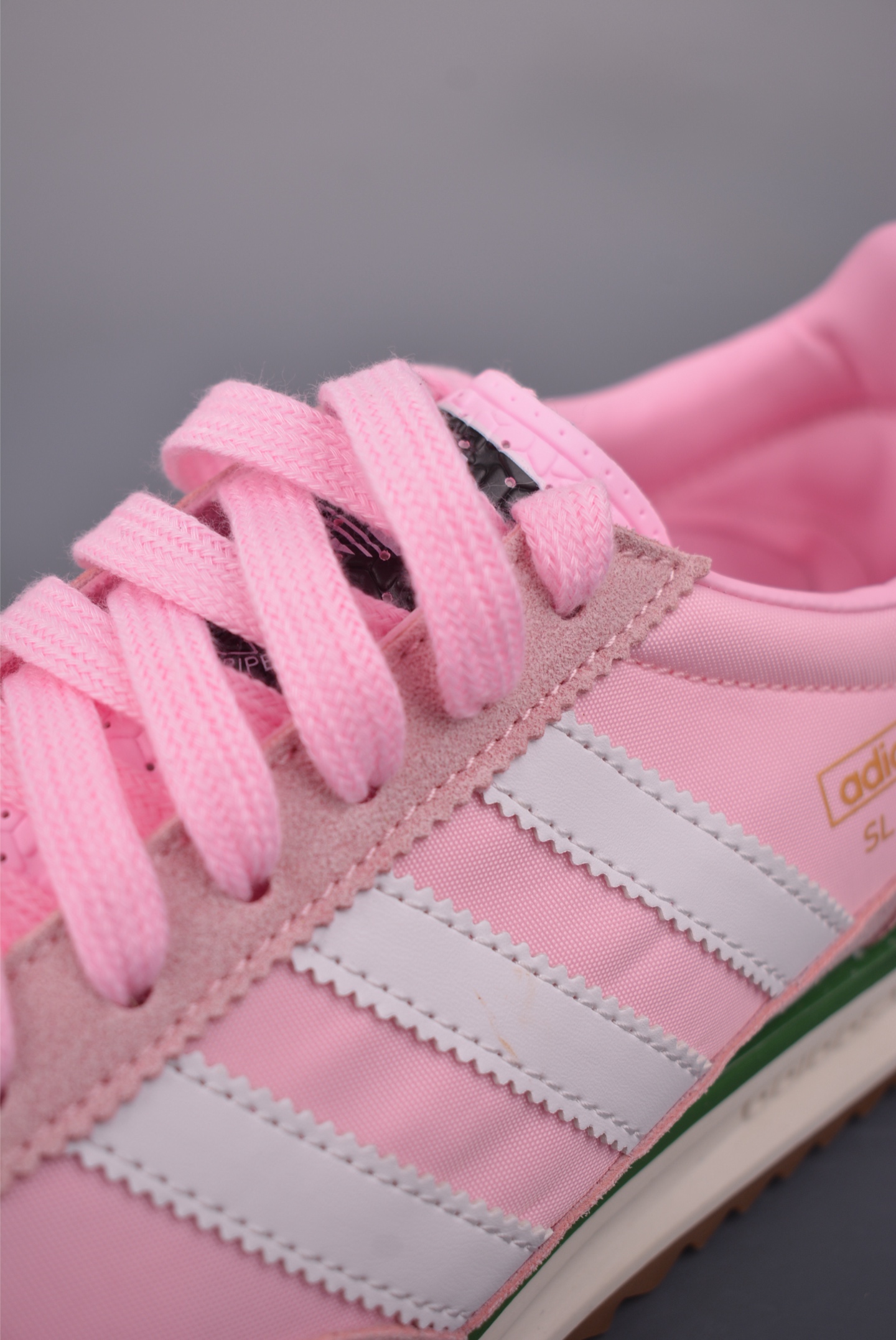 180 adidas originals SL 72 W 超轻便透气复古慢跑鞋 JR1099