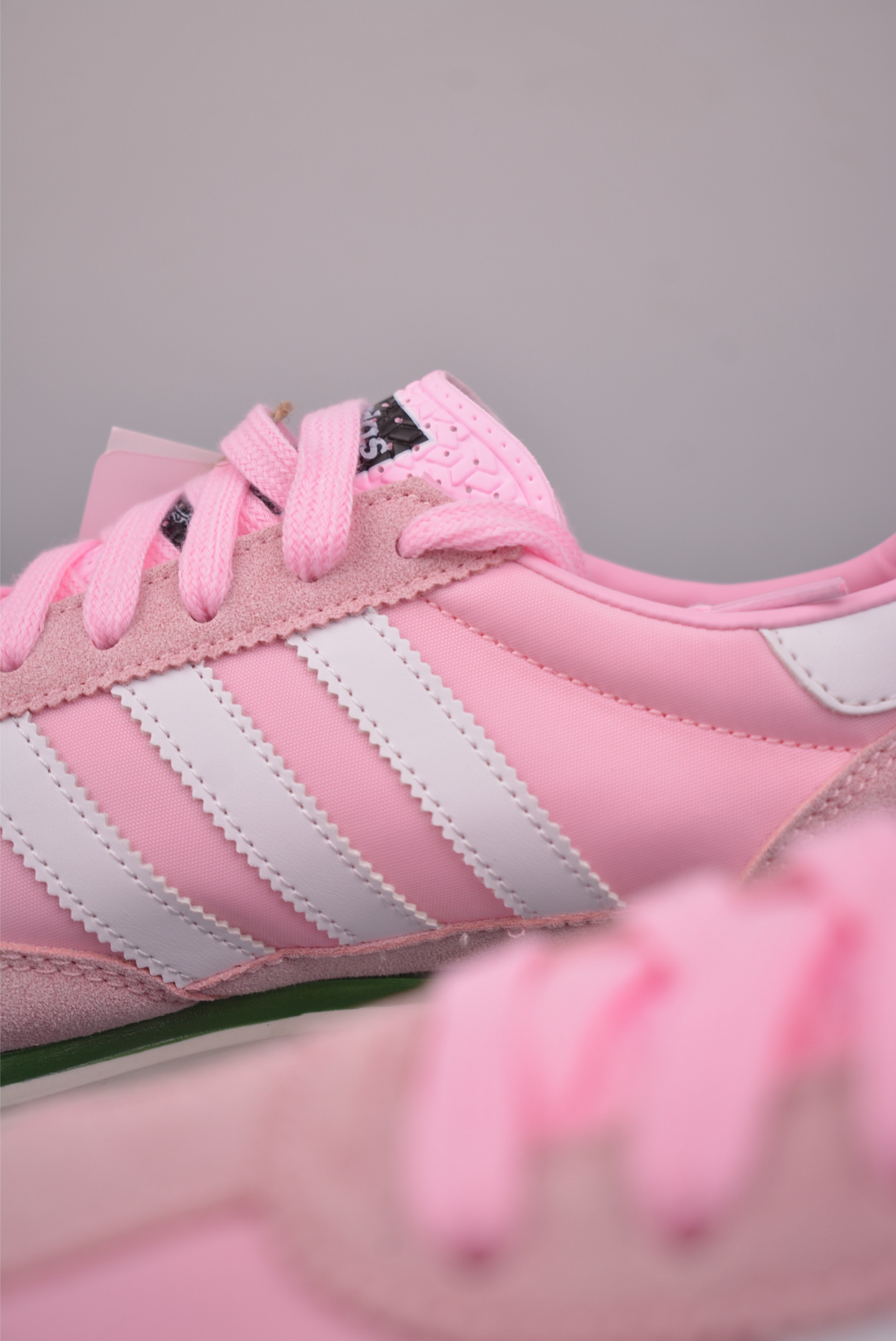 180 adidas originals SL 72 W 超轻便透气复古慢跑鞋 JR1099