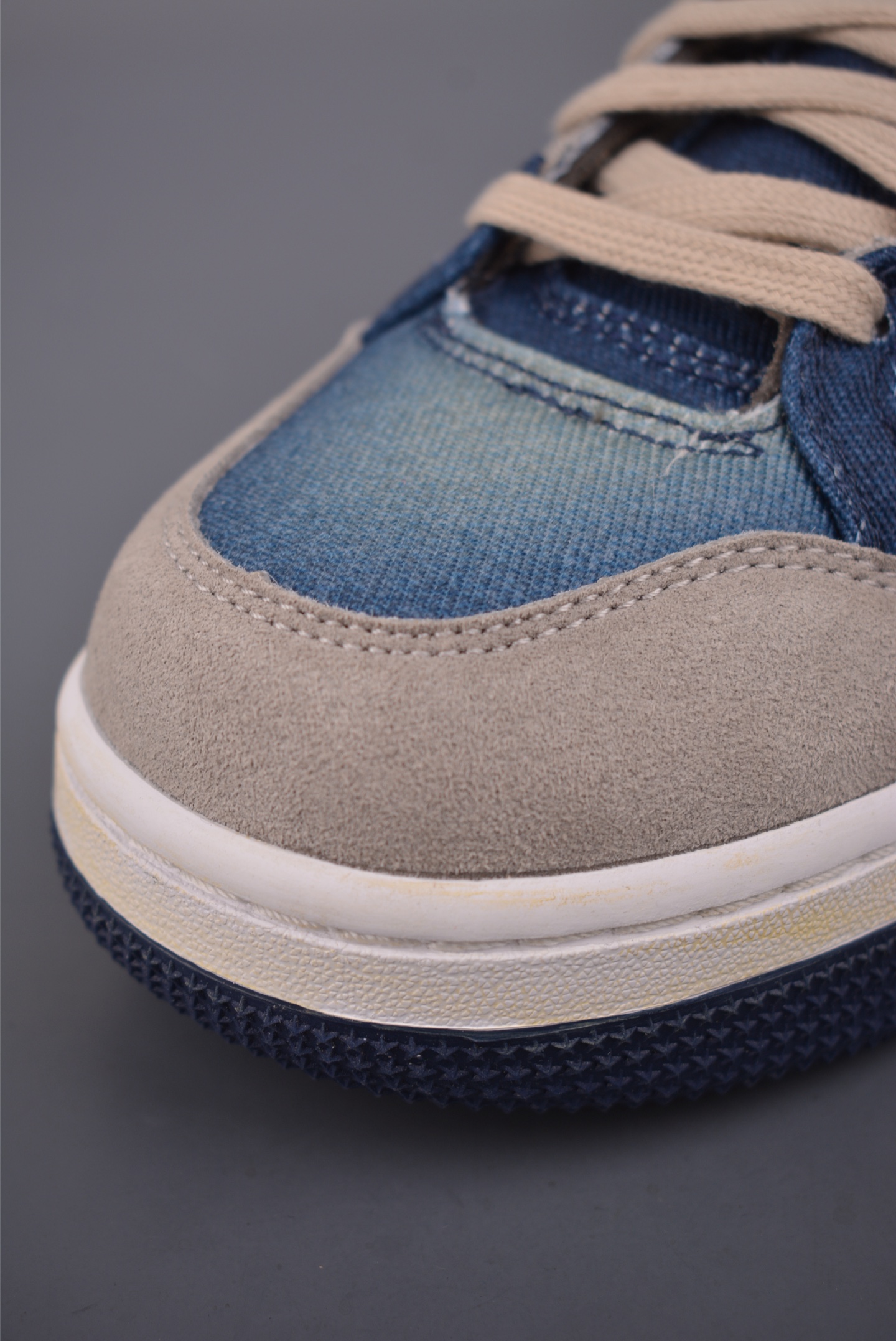 220 Nike x Levi's x NiAir Force 3 Low 柔软舒适低帮篮球鞋 IB1808-001-Chinese UA Cheap High Quatity Brand Clothes Bags handbags Sneakers wholesale wholesaler seller from China Factory suppliers Fashion Clothing Shoes best Quality Beautiful Price 220 Nike x Levi's x NiAir Force 3 Low 柔软舒适低帮篮球鞋 IB1808-001