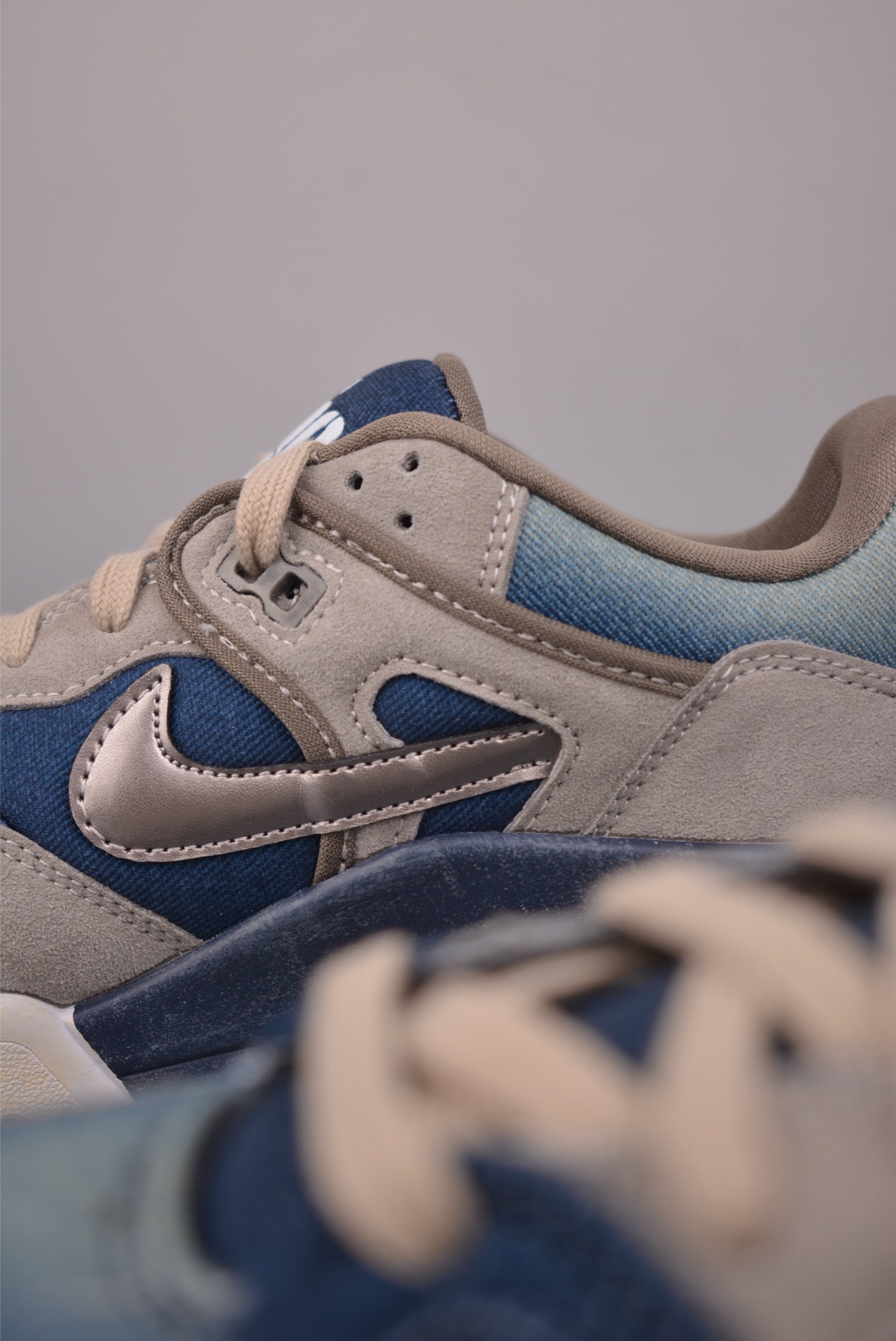 220 Nike x Levi's x NiAir Force 3 Low 柔软舒适低帮篮球鞋 IB1808-001-Chinese UA Cheap High Quatity Brand Clothes Bags handbags Sneakers wholesale wholesaler seller from China Factory suppliers Fashion Clothing Shoes best Quality Beautiful Price 220 Nike x Levi's x NiAir Force 3 Low 柔软舒适低帮篮球鞋 IB1808-001