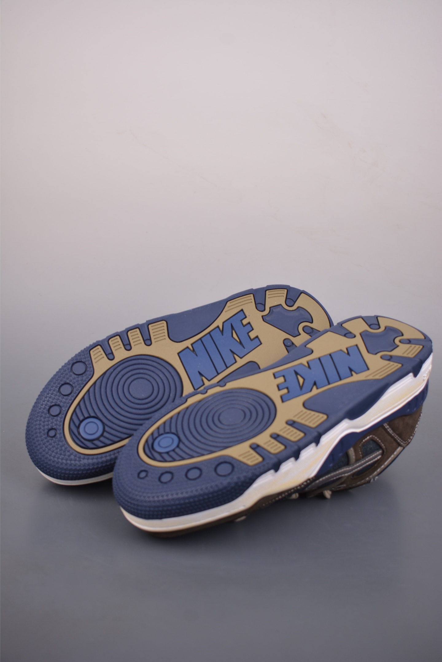 220 Nike x Levi's x NiAir Force 3 Low 柔软舒适低帮篮球鞋 HQ0262-004-Chinese UA Cheap High Quatity Brand Clothes Bags handbags Sneakers wholesale wholesaler seller from China Factory suppliers Fashion Clothing Shoes best Quality Beautiful Price 220 Nike x Levi's x NiAir Force 3 Low 柔软舒适低帮篮球鞋 HQ0262-004