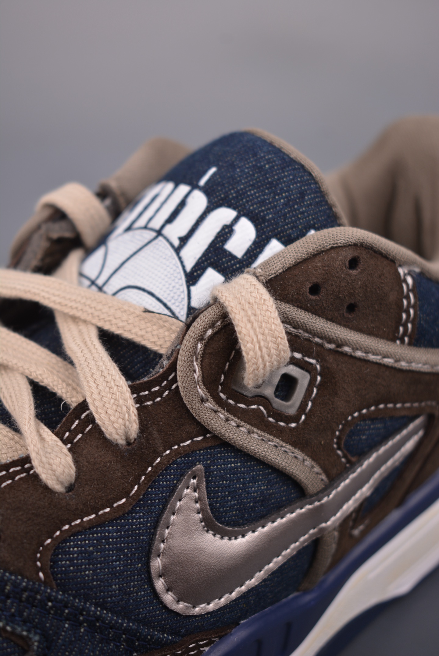 220 Nike x Levi's x NiAir Force 3 Low 柔软舒适低帮篮球鞋 HQ0262-004-Chinese UA Cheap High Quatity Brand Clothes Bags handbags Sneakers wholesale wholesaler seller from China Factory suppliers Fashion Clothing Shoes best Quality Beautiful Price 220 Nike x Levi's x NiAir Force 3 Low 柔软舒适低帮篮球鞋 HQ0262-004
