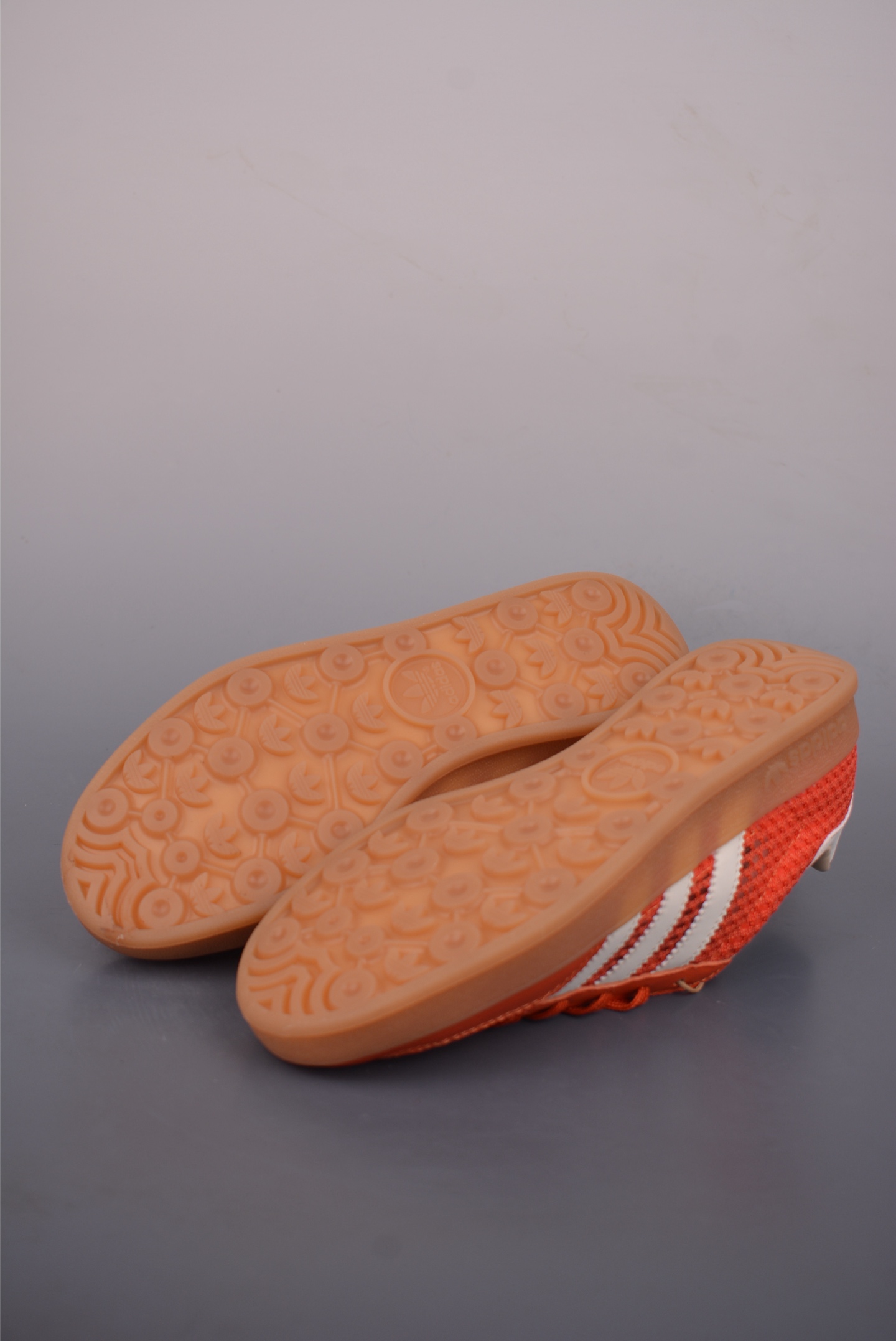 140 adidas Originals Gazelle INdoor 三叶草休闲防滑耐磨低帮板鞋 JQ0713-Chinese UA Cheap High Quatity Brand Clothes Bags handbags Sneakers wholesale wholesaler seller from China Factory suppliers Fashion Clothing Shoes best Quality Beautiful Price 140 adidas Originals Gazelle INdoor 三叶草休闲防滑耐磨低帮板鞋 JQ0713