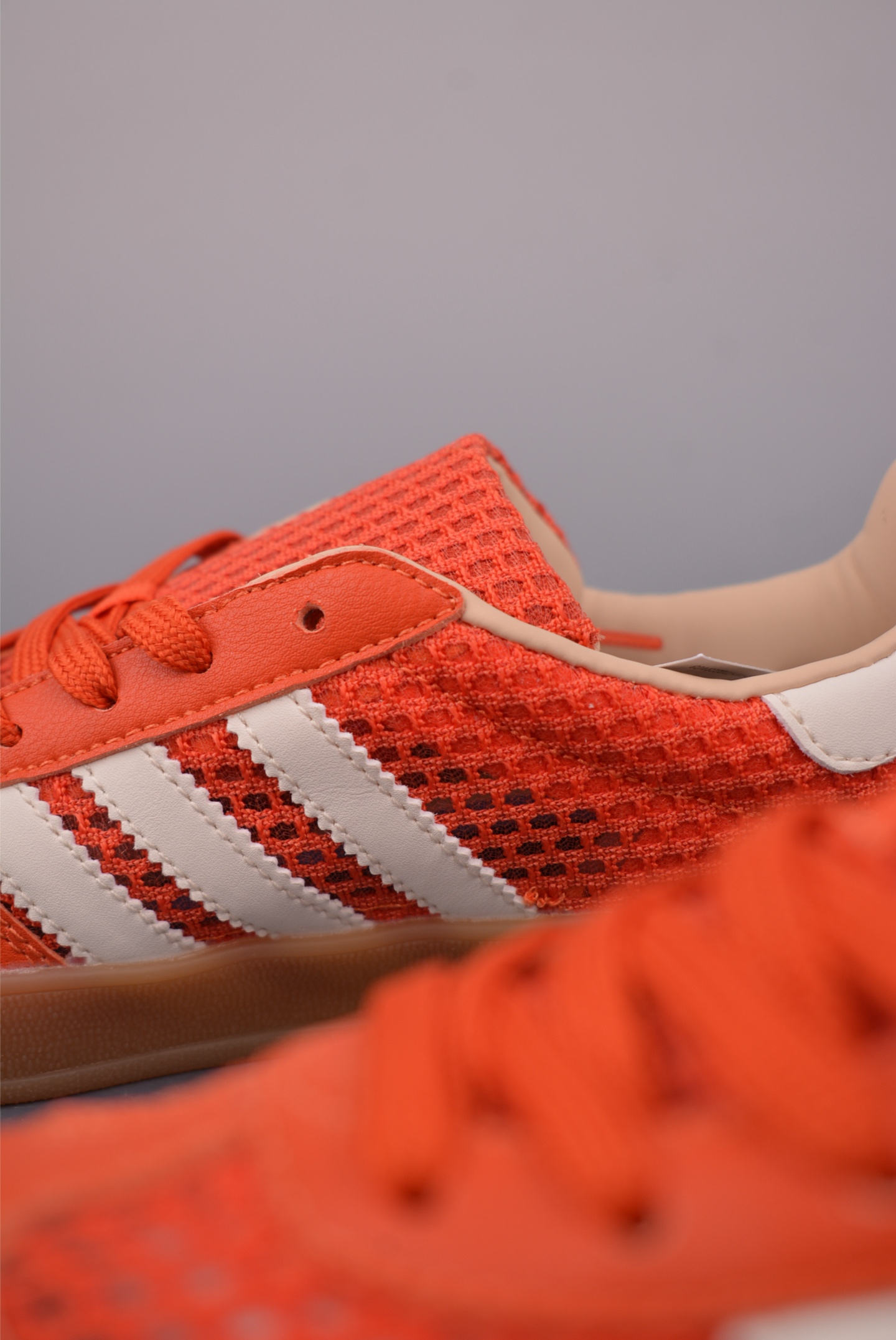 140 adidas Originals Gazelle INdoor 三叶草休闲防滑耐磨低帮板鞋 JQ0713-Chinese UA Cheap High Quatity Brand Clothes Bags handbags Sneakers wholesale wholesaler seller from China Factory suppliers Fashion Clothing Shoes best Quality Beautiful Price 140 adidas Originals Gazelle INdoor 三叶草休闲防滑耐磨低帮板鞋 JQ0713