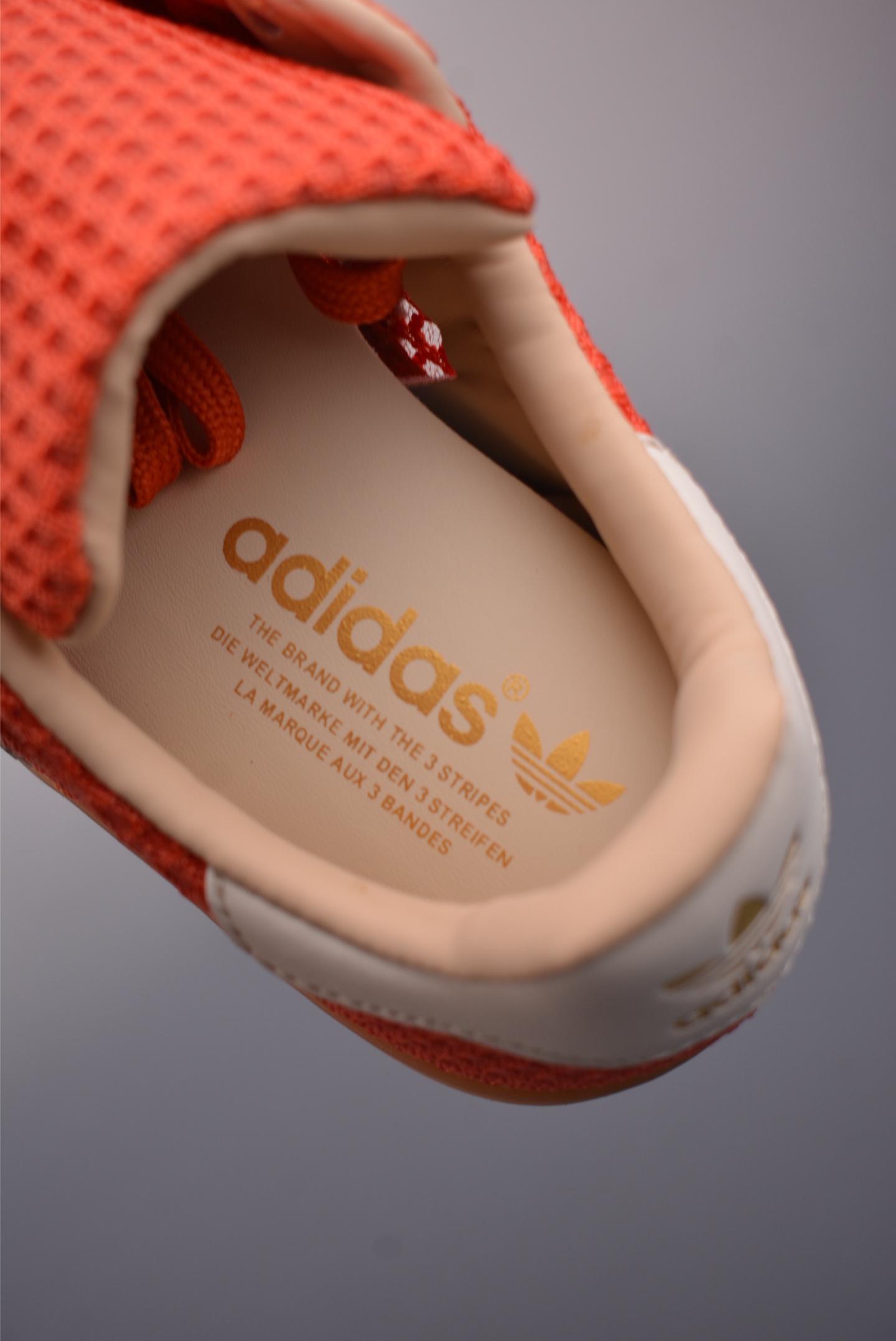 140 adidas Originals Gazelle INdoor 三叶草休闲防滑耐磨低帮板鞋 JQ0713-Chinese UA Cheap High Quatity Brand Clothes Bags handbags Sneakers wholesale wholesaler seller from China Factory suppliers Fashion Clothing Shoes best Quality Beautiful Price 140 adidas Originals Gazelle INdoor 三叶草休闲防滑耐磨低帮板鞋 JQ0713