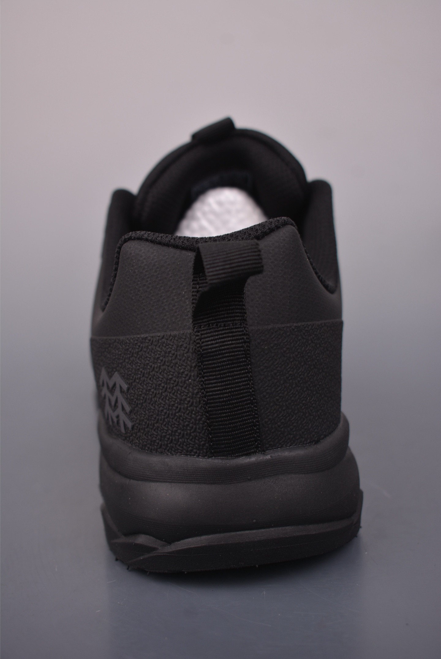 200 可隆 KOLON SPORT Element 舒适柔软 防水撑轻回弹 低帮徒步鞋 男款黑色 长距离越野徒步户外运动跑鞋 LHFC5AT418