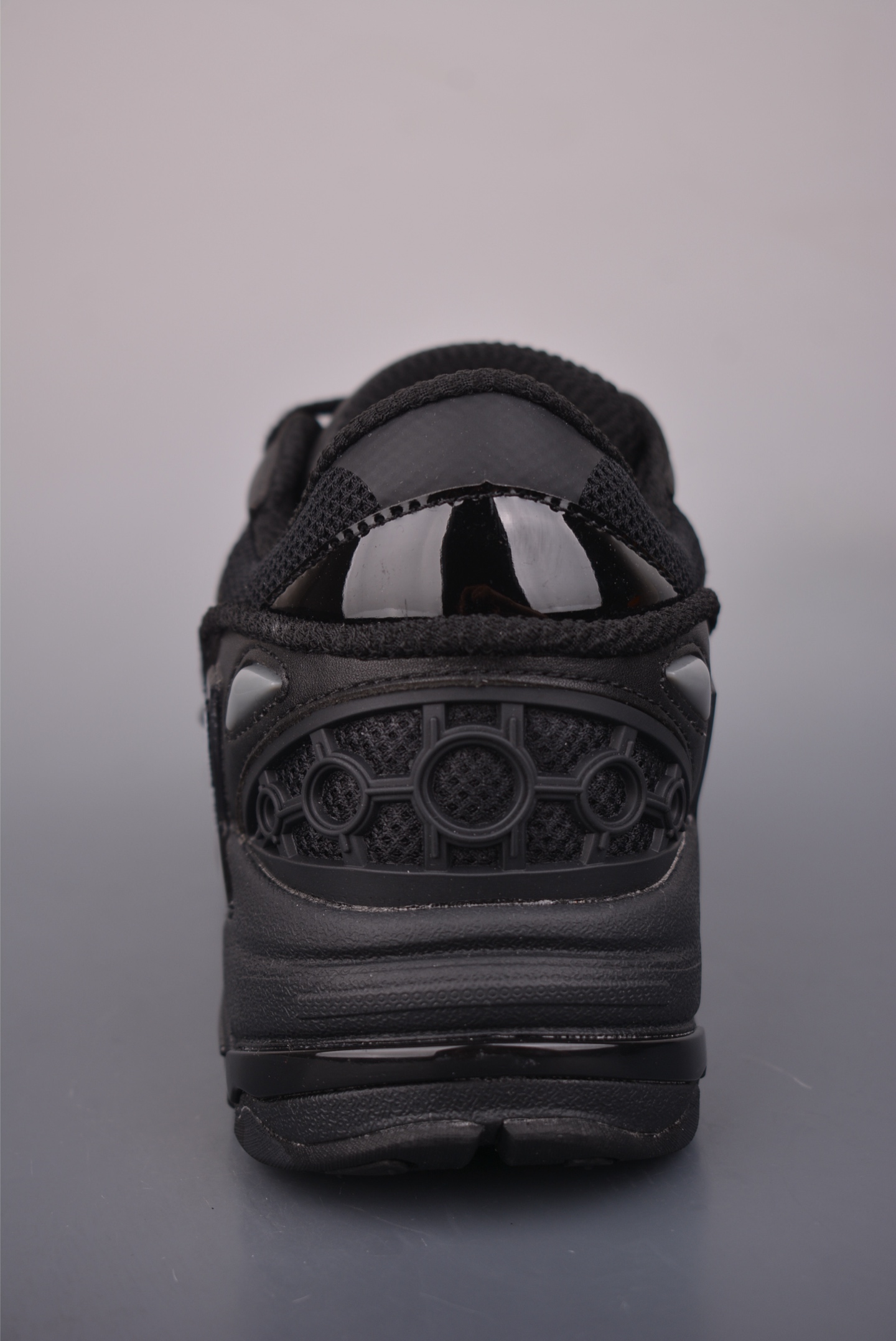 260 外贸爆款 RAF SIMONS Antei 先锋潮流 复古低帮休闲鞋 HR830001S-Chinese UA Cheap High Quatity Brand Clothes Bags handbags Sneakers wholesale wholesaler seller from China Factory suppliers Fashion Clothing Shoes best Quality Beautiful Price 260 外贸爆款 RAF SIMONS Antei 先锋潮流 复古低帮休闲鞋 HR830001S