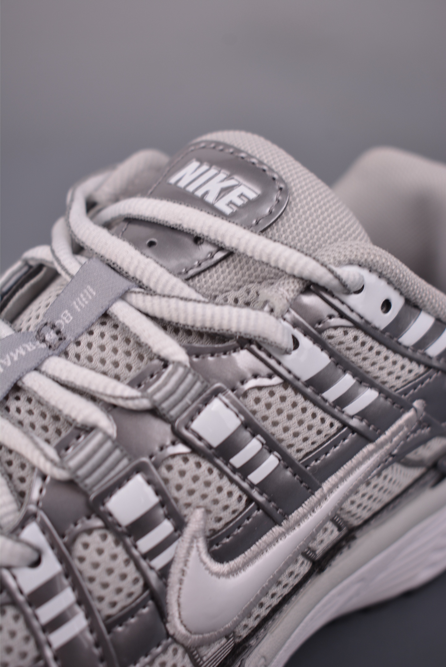 180 Nike Initiator Running 耐克INS 超火复古老爹跑鞋 IQ3496-001-Chinese UA Cheap High Quatity Brand Clothes Bags handbags Sneakers wholesale wholesaler seller from China Factory suppliers Fashion Clothing Shoes best Quality Beautiful Price 180 Nike Initiator Running 耐克INS 超火复古老爹跑鞋 IQ3496-001