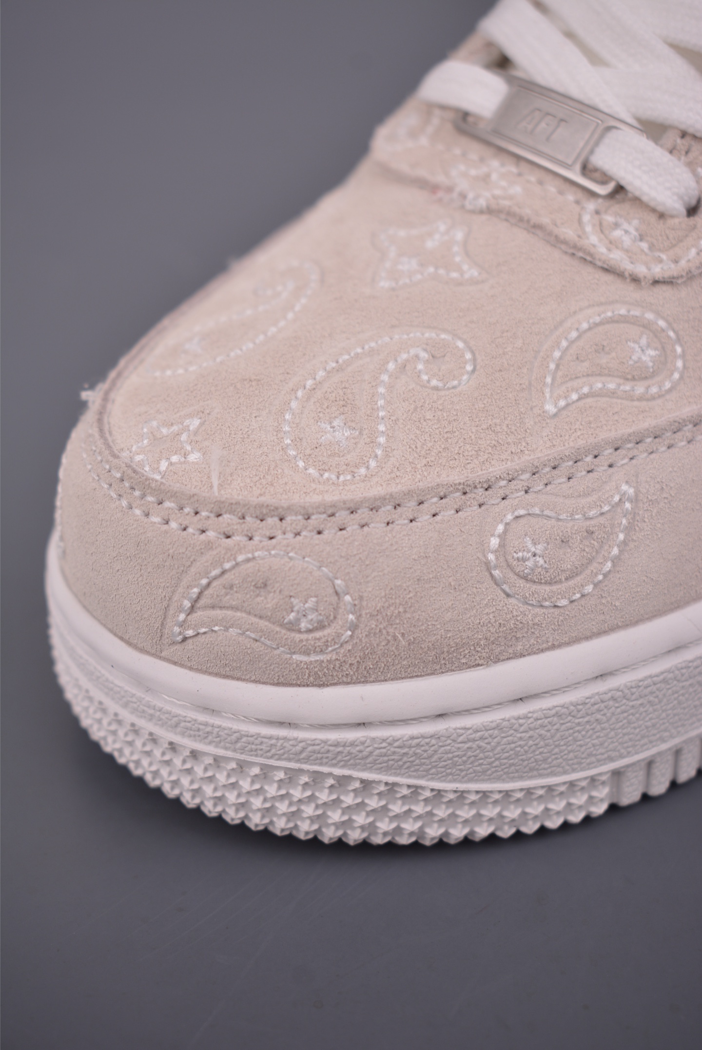 Nike Air Force 1 Low 佩斯利花纹 IU2363-100-Top High Quatity Cheap Sneakers Fashion Clothing Clothes Bags handbags Shoes of all Brand wholesale With The best Quality And Beautiful Price from China Factory Chinese suppliers wholesaler seller Nike Air Force 1 Low 佩斯利花纹 IU2363-100
