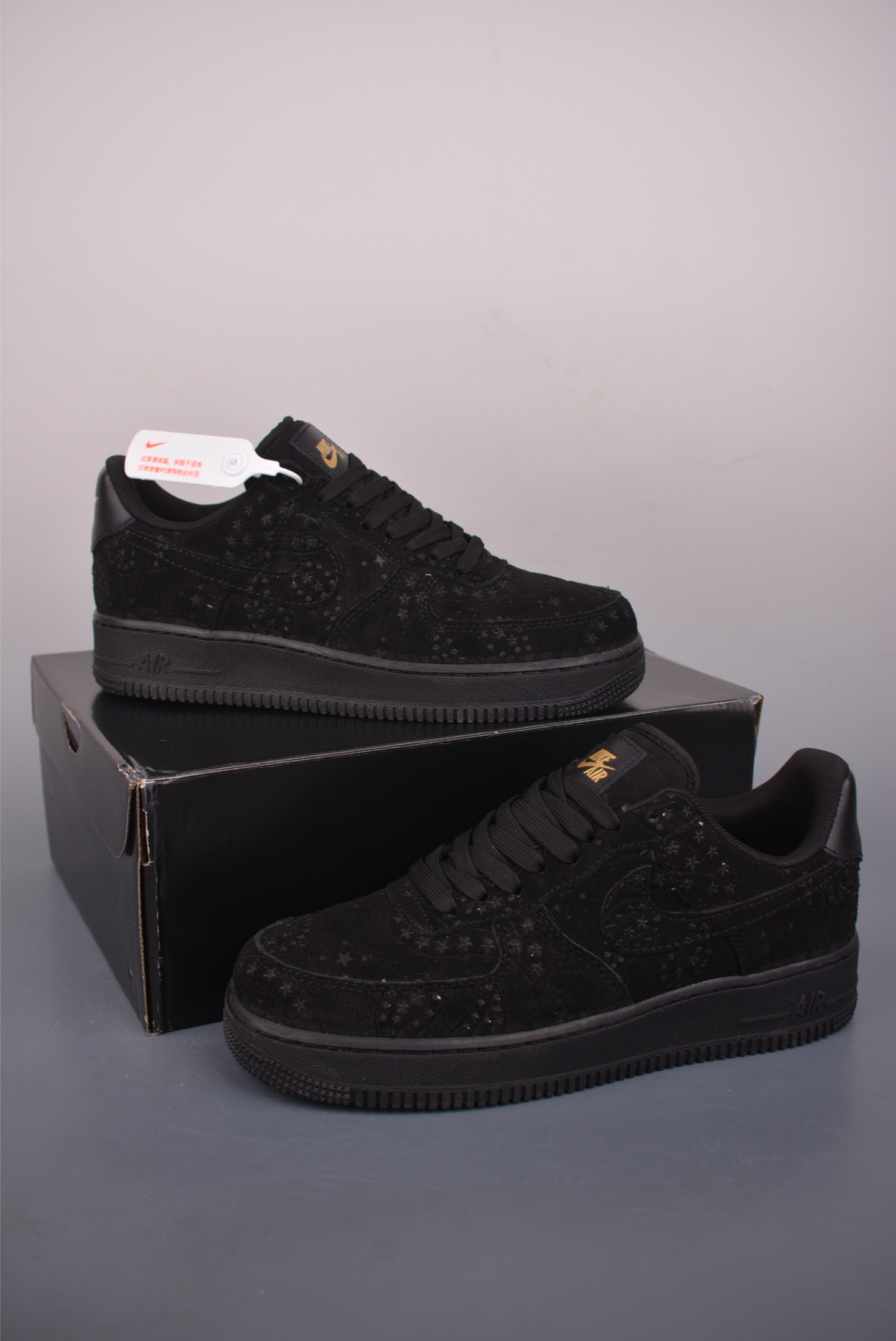 200 Nike Air Force 1 Low 佩斯利花纹 IO1259-001