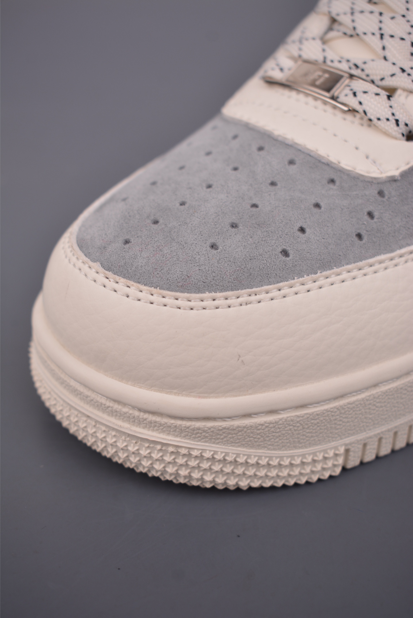 Nike Air Force 1 Low LV联名 MM3399-823-Top High Quatity Cheap Sneakers Fashion Clothing Clothes Bags handbags Shoes of all Brand wholesale With The best Quality And Beautiful Price from China Factory Chinese suppliers wholesaler seller Nike Air Force 1 Low LV联名 MM3399-823