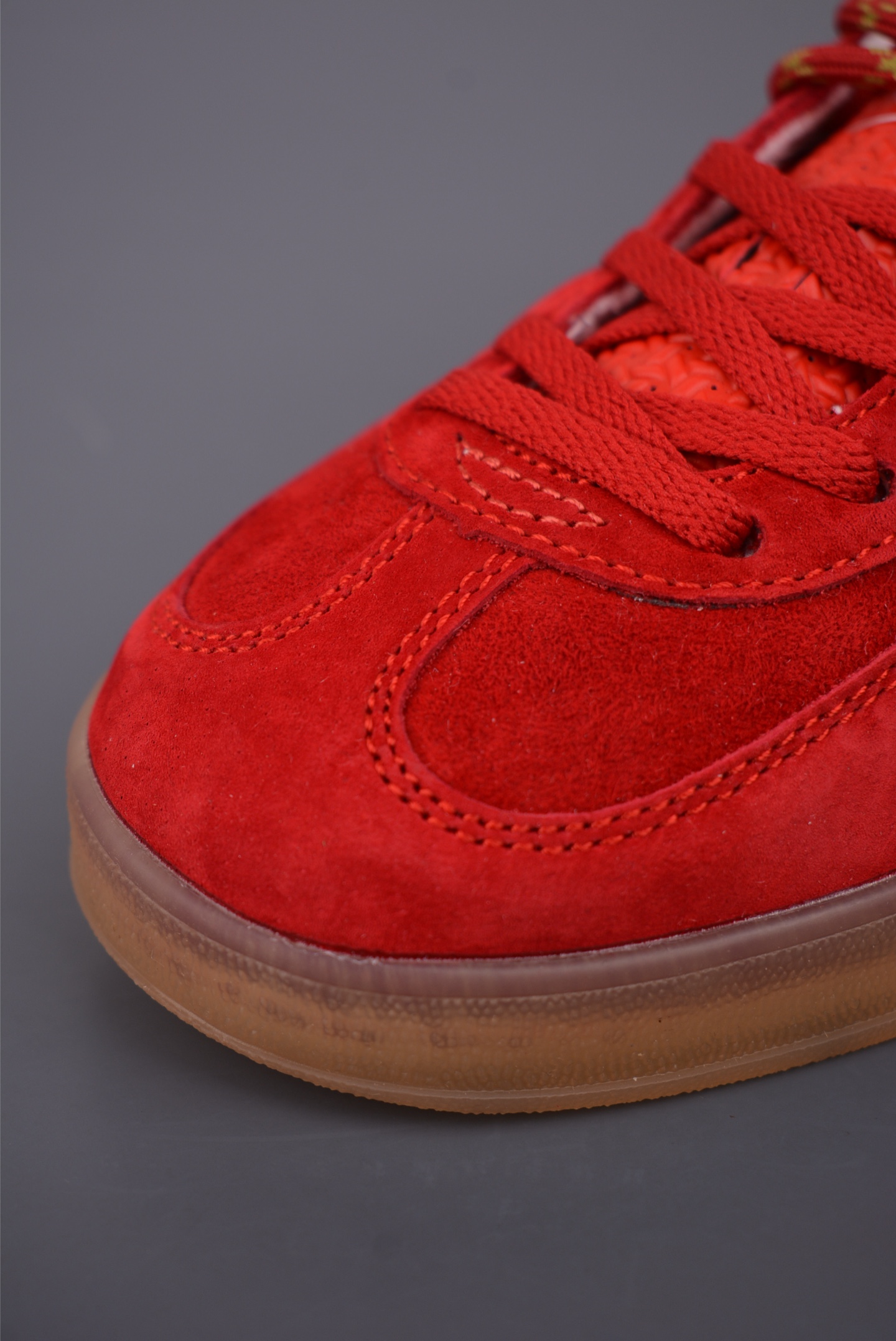 140 adidas Originals Gazelle INdoor 三叶草休闲防滑耐磨低帮板鞋 IE1051