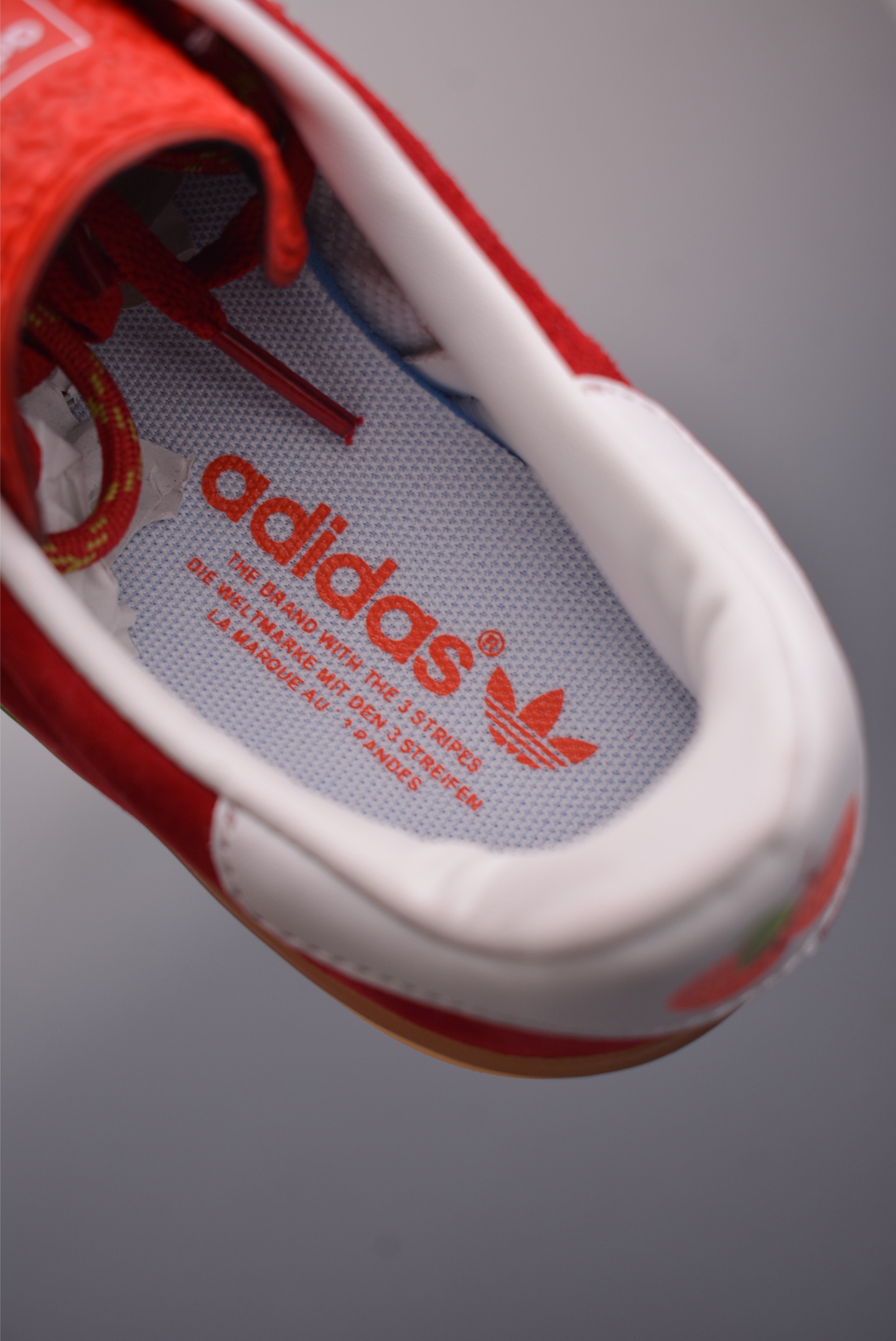 140 adidas Originals Gazelle INdoor 三叶草休闲防滑耐磨低帮板鞋 IE1051