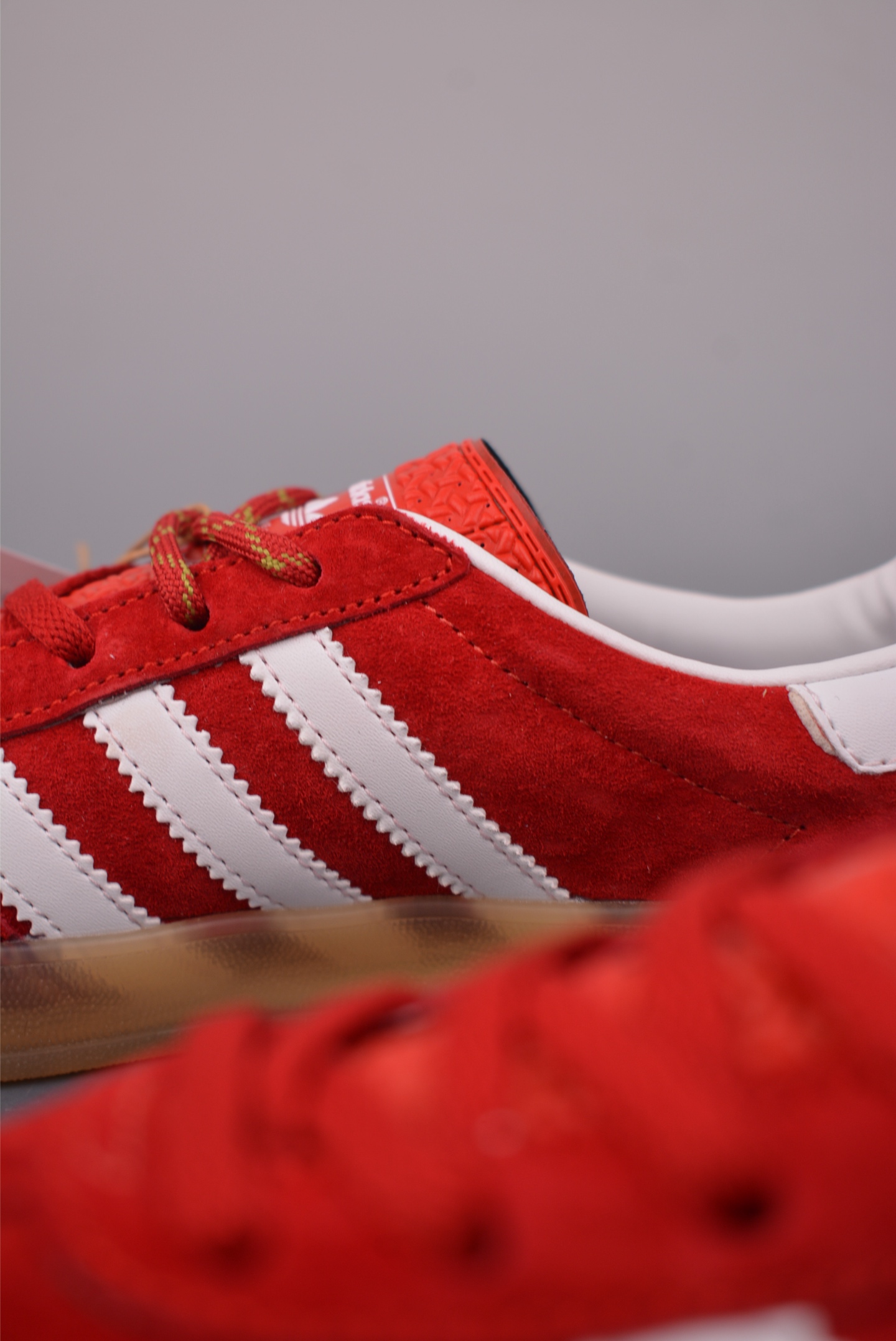 140 adidas Originals Gazelle INdoor 三叶草休闲防滑耐磨低帮板鞋 IE1051