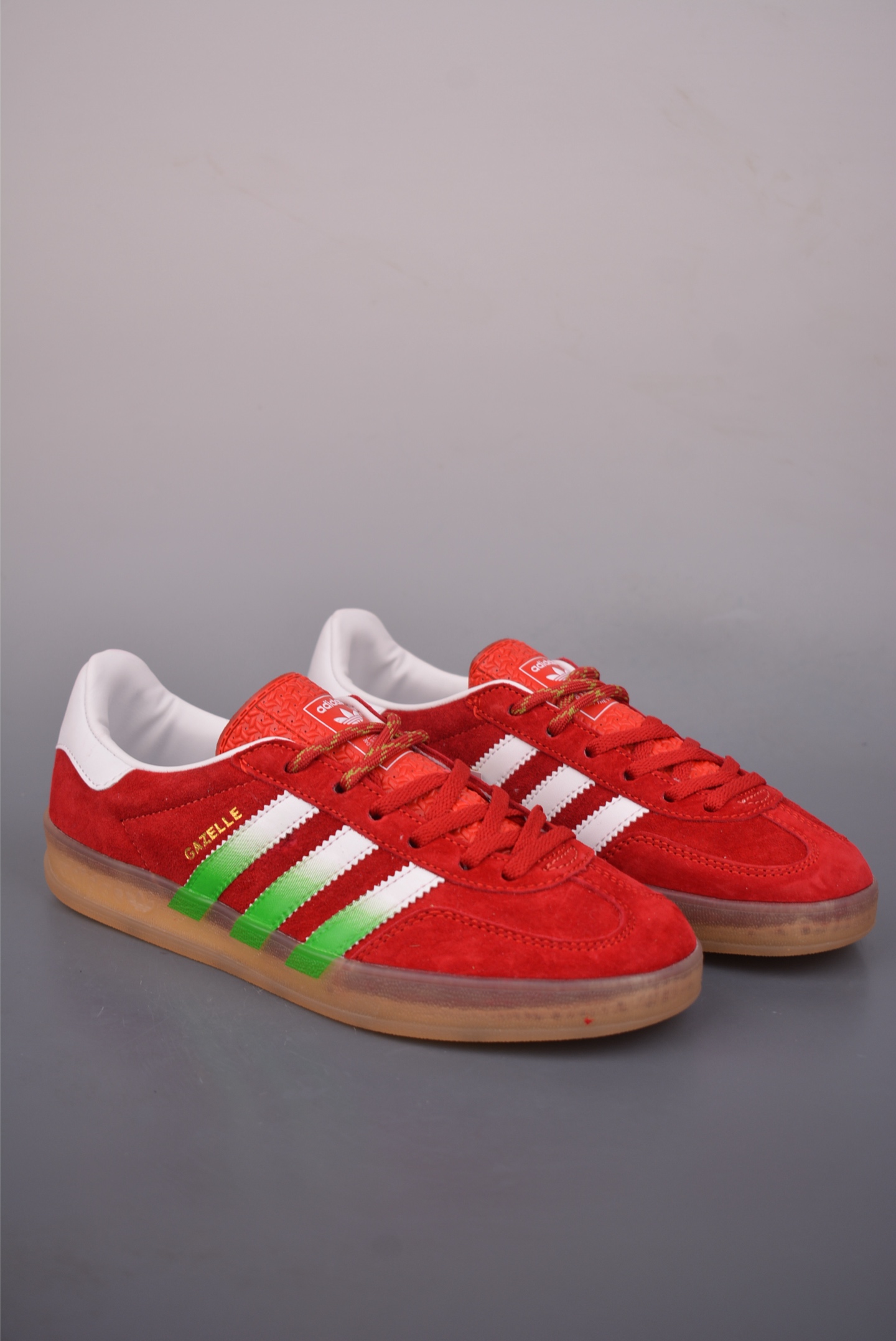 140 adidas Originals Gazelle INdoor 三叶草休闲防滑耐磨低帮板鞋 IE1051