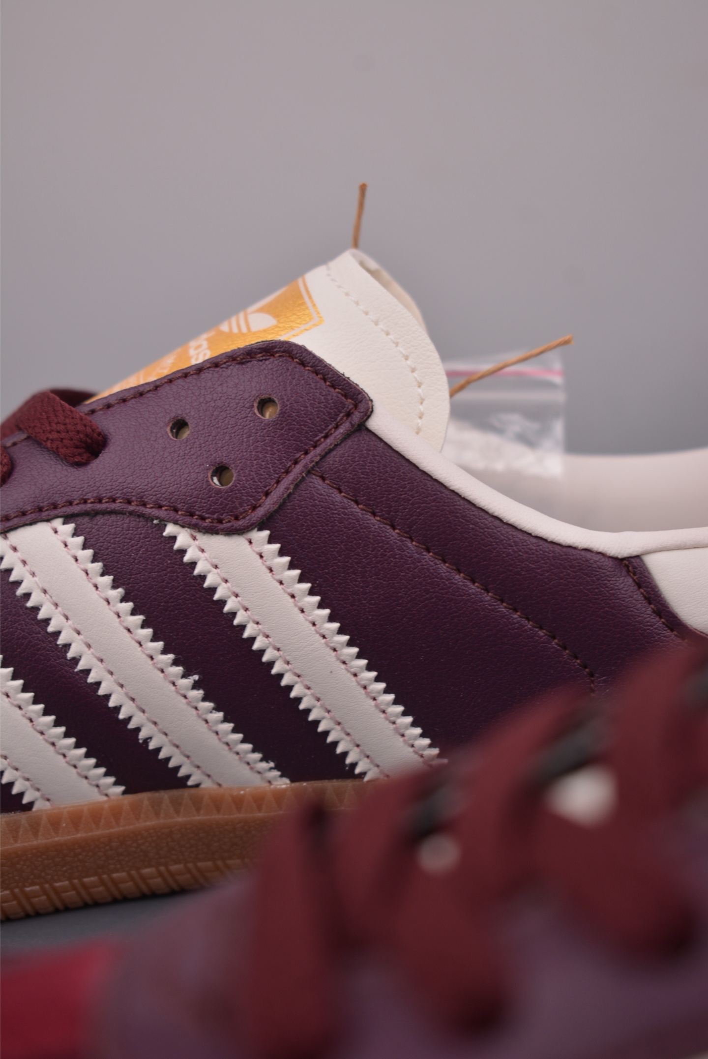 140 Adidas三叶草SAMBA 休闲板鞋 ID0477