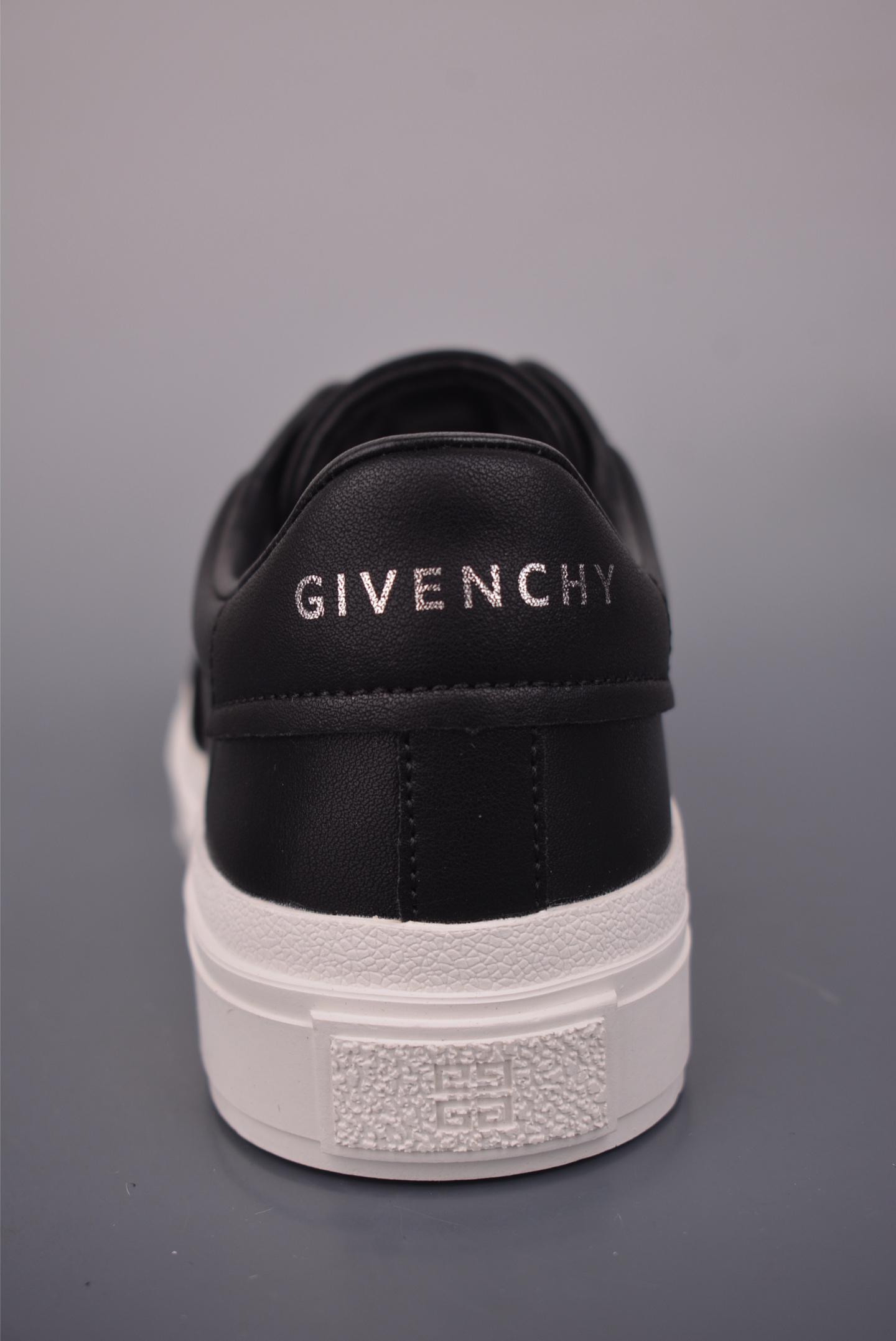 纪梵希 Givenchy男士最新同步发售 意大利进口原版 BE0027E