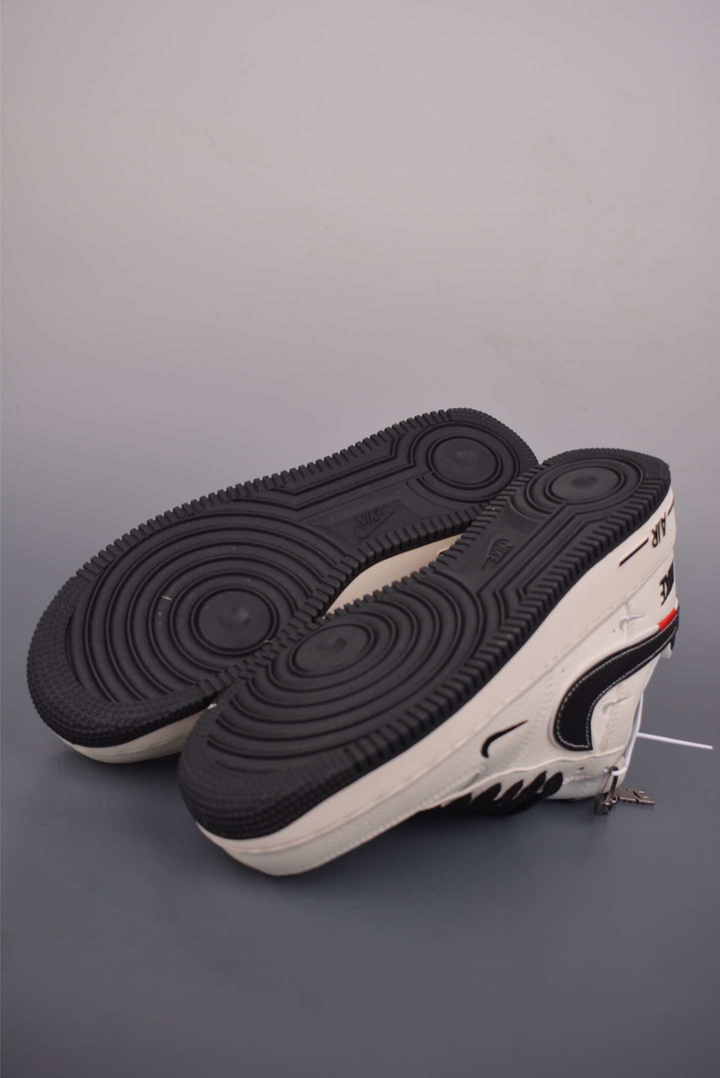 Nike Air Force 1 Low 米黑 DN9688-101-High Quatity Cheap Brand wholesale wholesaler seller Clothes Bags handbags Sneakers Top Fashion Clothing Shoes from China Factory Chinese suppliers best Quality Beautiful Price Nike Air Force 1 Low 米黑 DN9688-101