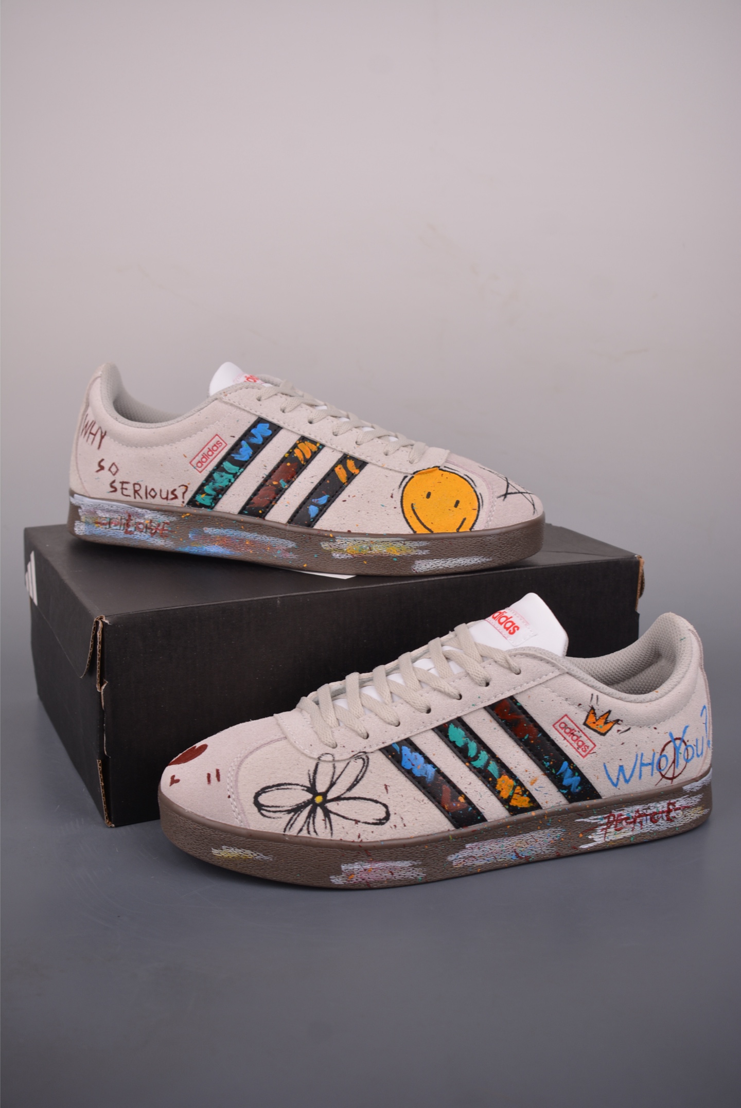 adidas VI Court CLASSIC 三叶草休闲复古运动板鞋 HQ1802