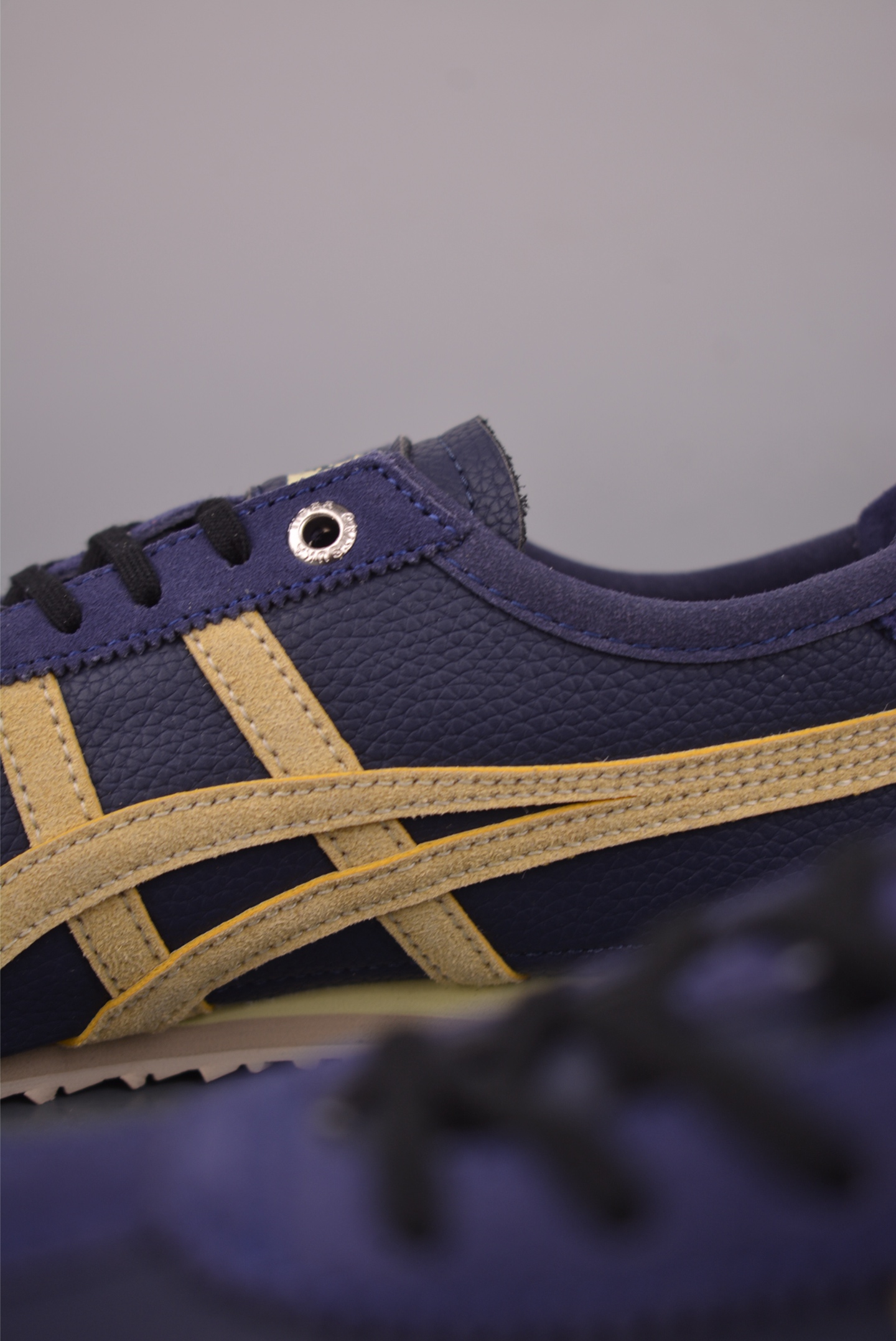 Asics鬼冢虎 MEXICO 66 NM 做工精赞 1183C015
