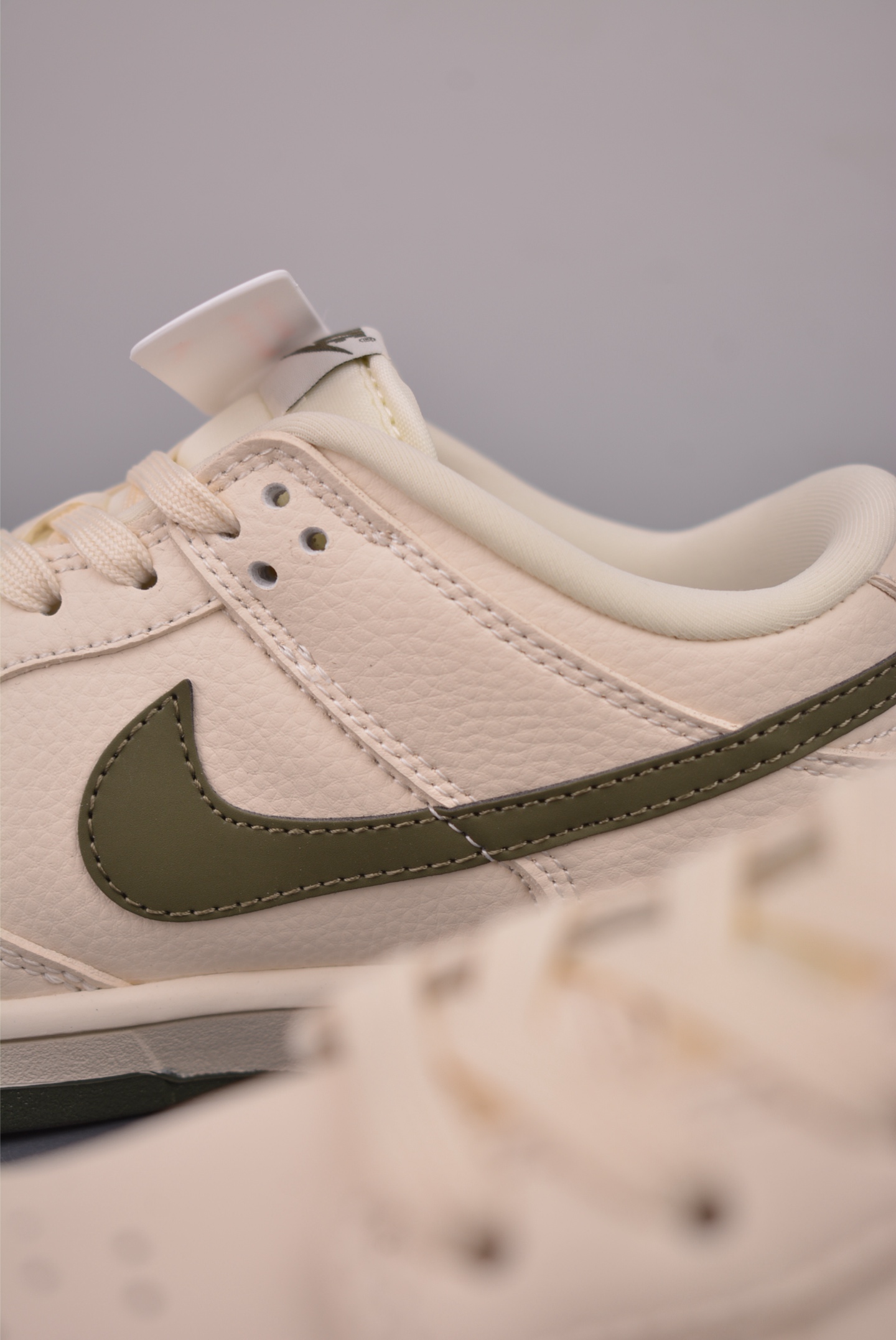 Nike SB Dunk Low 哭脸联名 TX1688-024