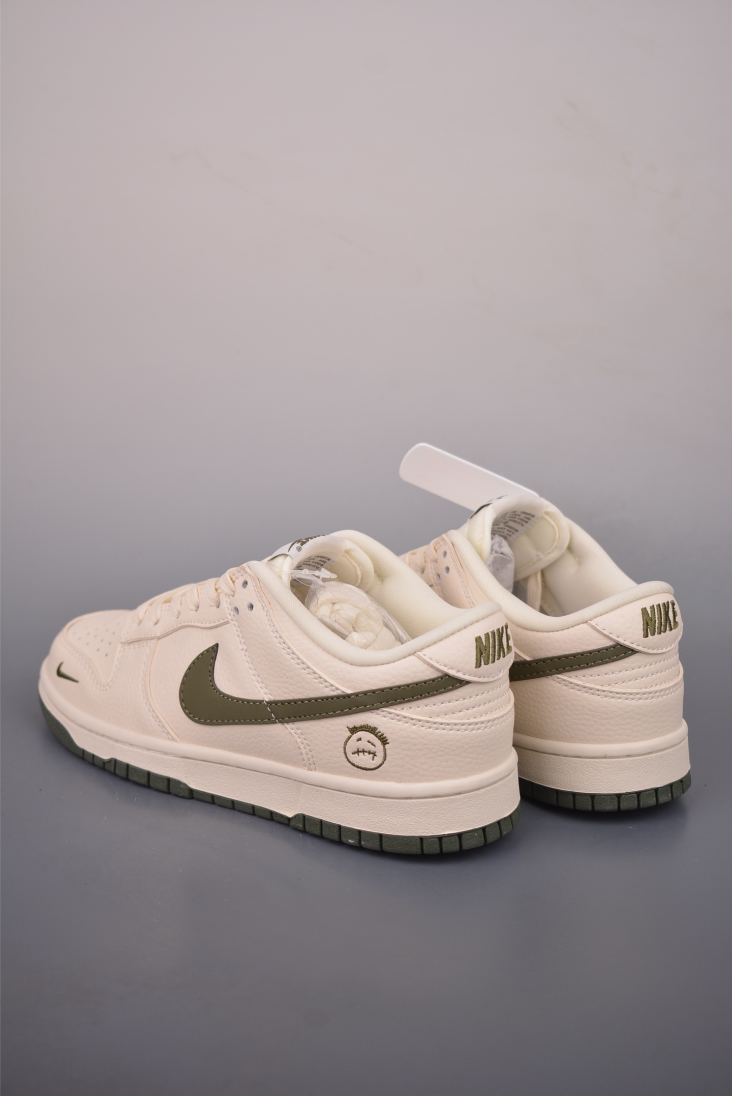 Nike SB Dunk Low 哭脸联名 TX1688-024