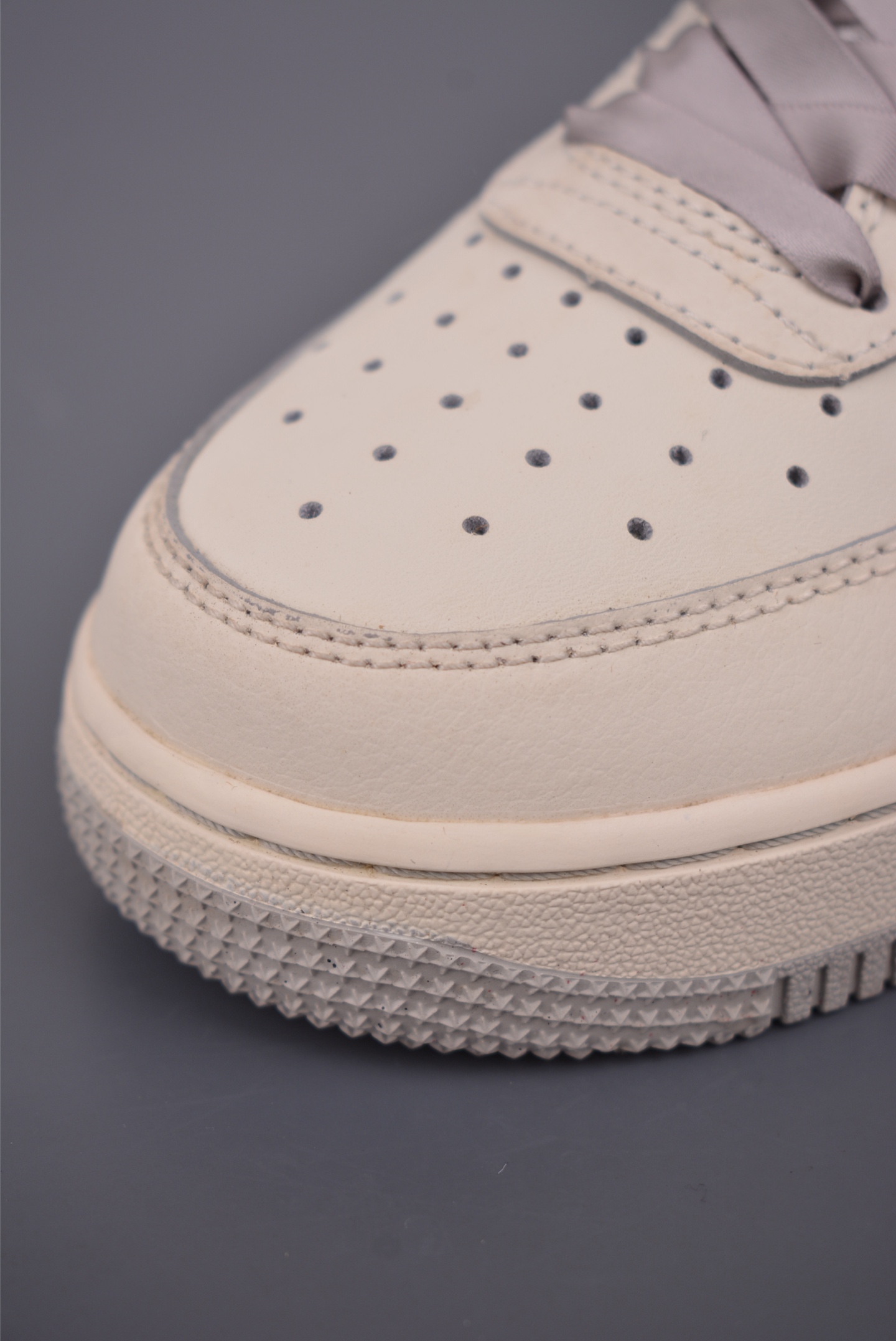 Nike Air Force 1 Low 奶灰豹纹 FB1839-323