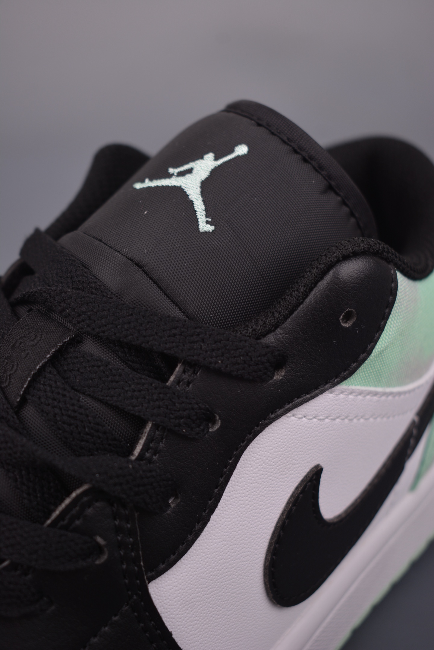 Air Jordan 1 Low 超新星 小蒂芙尼 AJ1乔1低帮休闲板鞋 DM1199-100-High Quatity Cheap Brand wholesale wholesaler seller Clothes Bags handbags Sneakers Top Fashion Clothing Shoes from China Factory Chinese suppliers best Quality Beautiful Price Air Jordan 1 Low 超新星 小蒂芙尼 AJ1乔1低帮休闲板鞋 DM1199-100