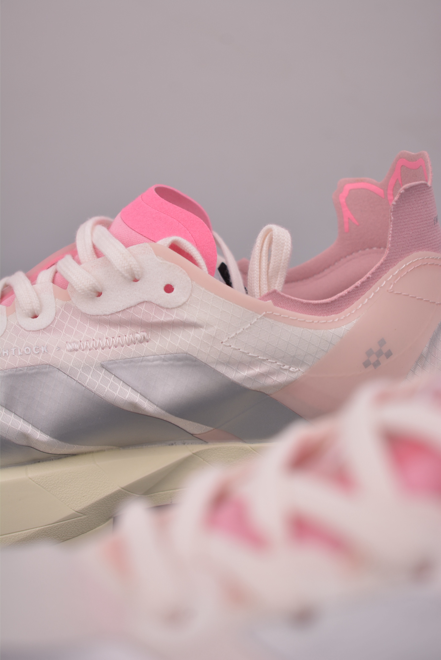 Adidas Adizero Adios PRO 4M 阿迪超轻透气缓震跑鞋 JQ4445-High Quatity Cheap Brand wholesale wholesaler seller Clothes Bags handbags Sneakers Top Fashion Clothing Shoes from China Factory Chinese suppliers best Quality Beautiful Price Adidas Adizero Adios PRO 4M 阿迪超轻透气缓震跑鞋 JQ4445