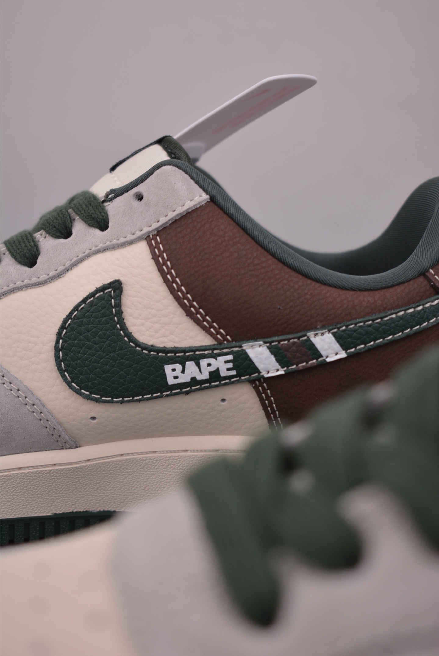 Nike Air Force 1 Low 猿人头联名 SS1979-022-High Quatity Cheap Brand wholesale wholesaler seller Clothes Bags handbags Sneakers Top Fashion Clothing Shoes from China Factory Chinese suppliers best Quality Beautiful Price Nike Air Force 1 Low 猿人头联名 SS1979-022