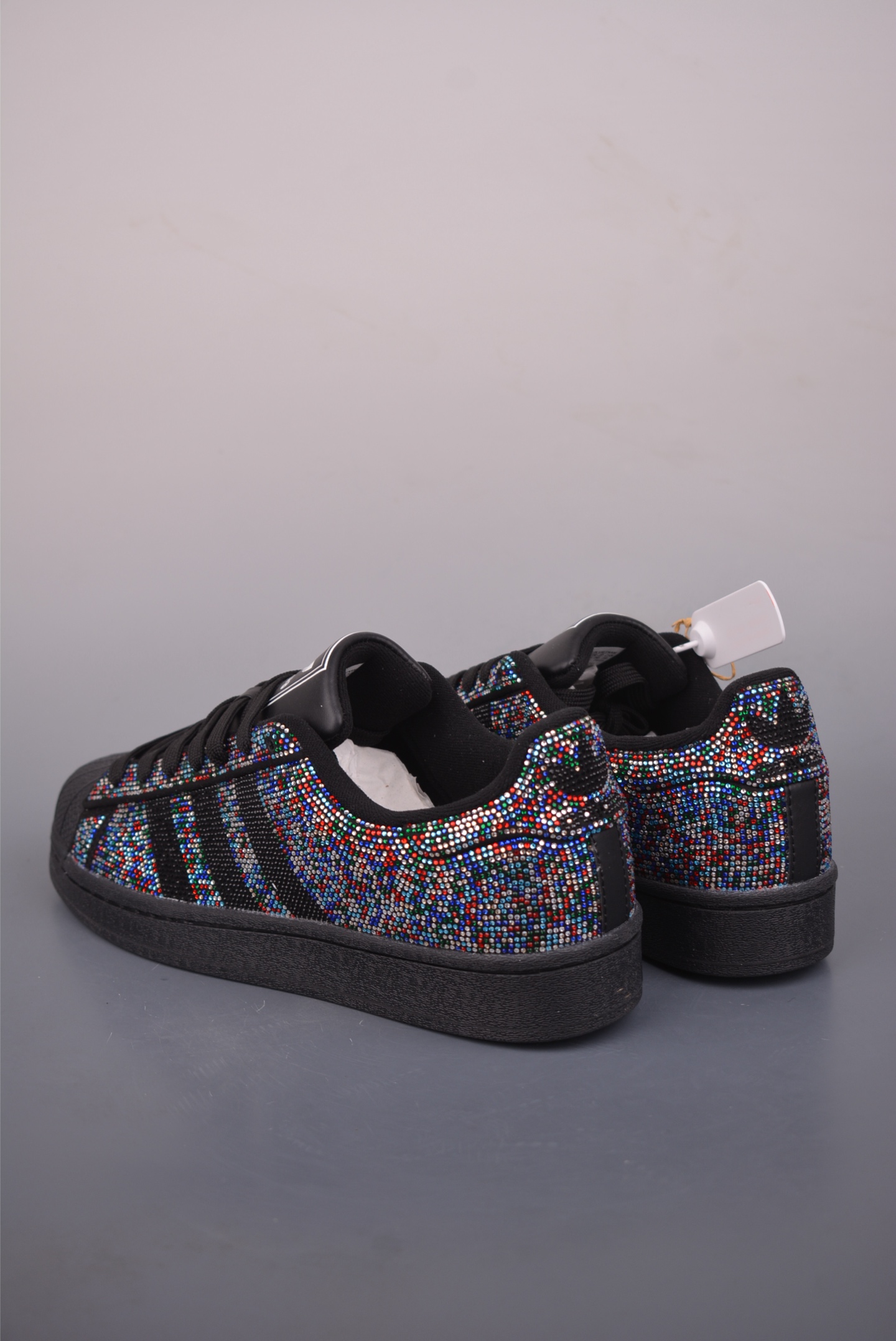 Adidas Originals Superstar 满钻 2026全新版本 贝壳头 IH4203-High Quatity Cheap Brand wholesale wholesaler seller Clothes Bags handbags Sneakers Top Fashion Clothing Shoes from China Factory Chinese suppliers best Quality Beautiful Price Adidas Originals Superstar 满钻 2026全新版本 贝壳头 IH4203