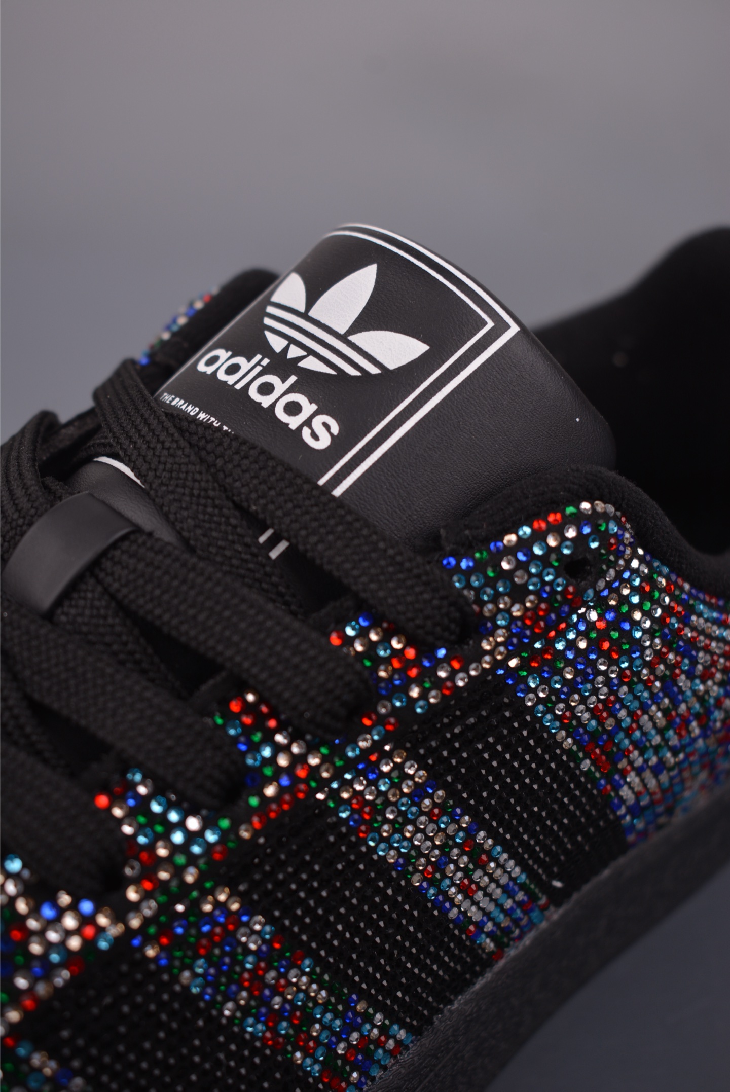 Adidas Originals Superstar 满钻 2026全新版本 贝壳头 IH4203-High Quatity Cheap Brand wholesale wholesaler seller Clothes Bags handbags Sneakers Top Fashion Clothing Shoes from China Factory Chinese suppliers best Quality Beautiful Price Adidas Originals Superstar 满钻 2026全新版本 贝壳头 IH4203