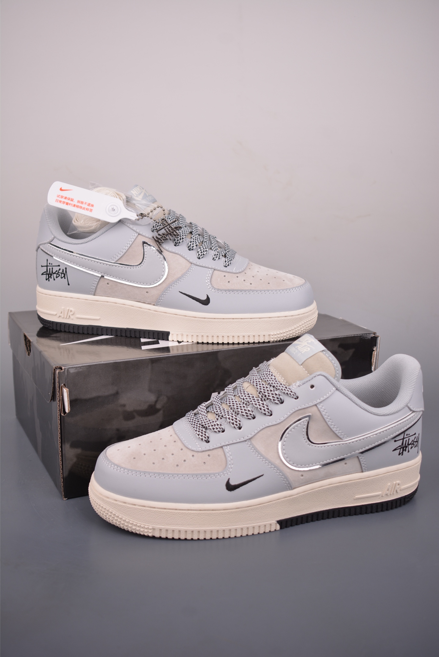 Nike Air Force 1 Low 斯图西联名 DN1688-818