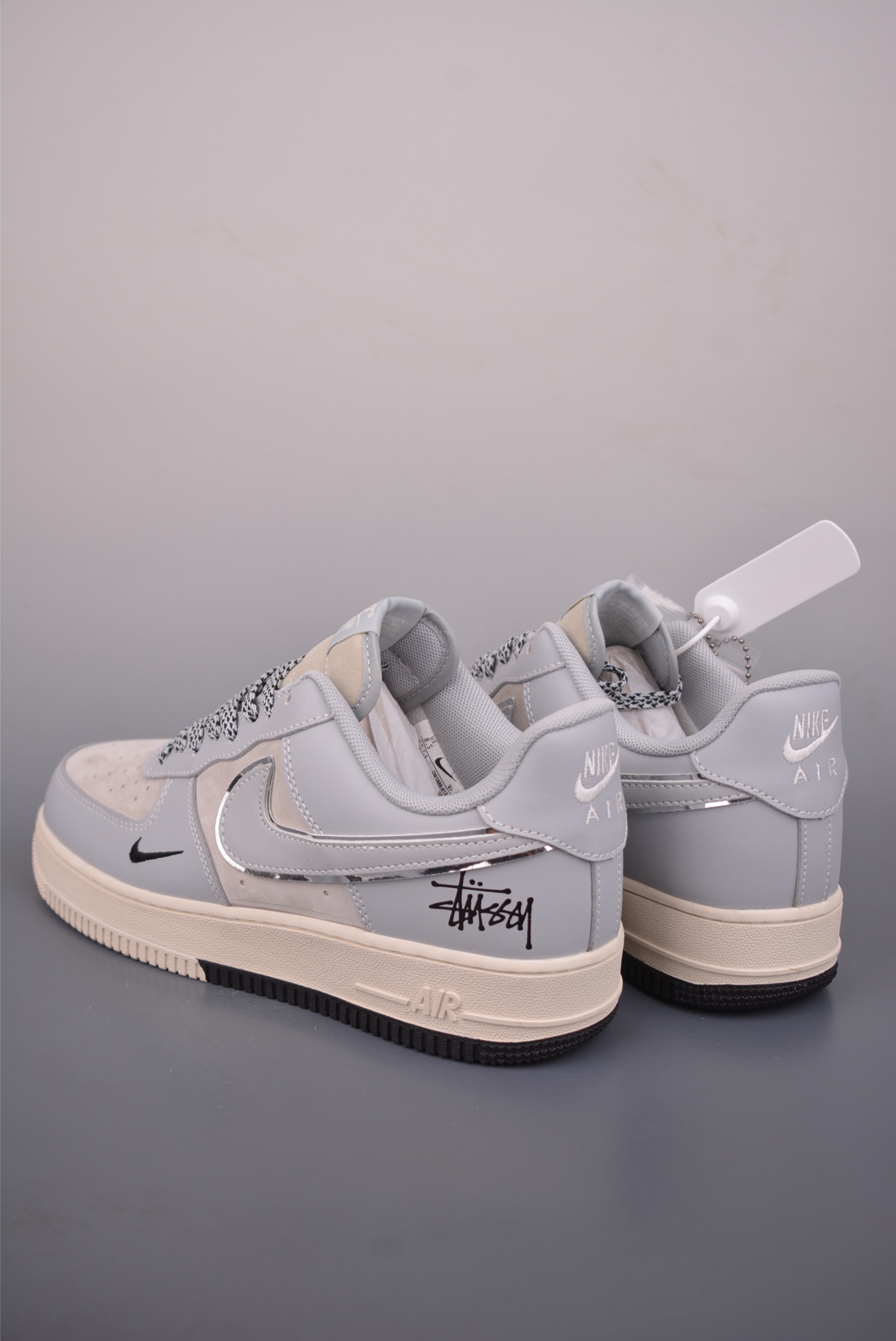 Nike Air Force 1 Low 斯图西联名 DN1688-818